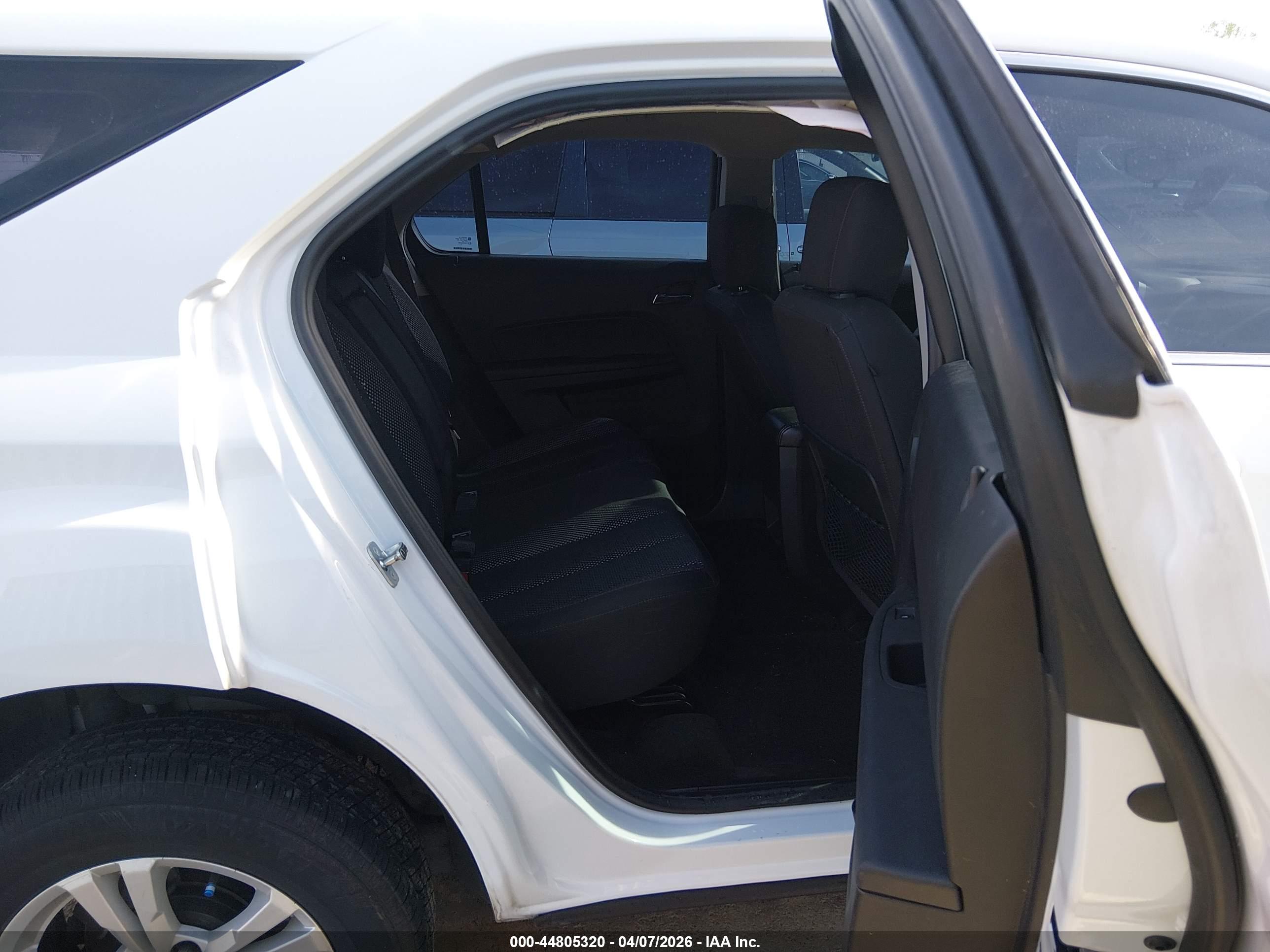CHEVROLET EQUINOX image 8