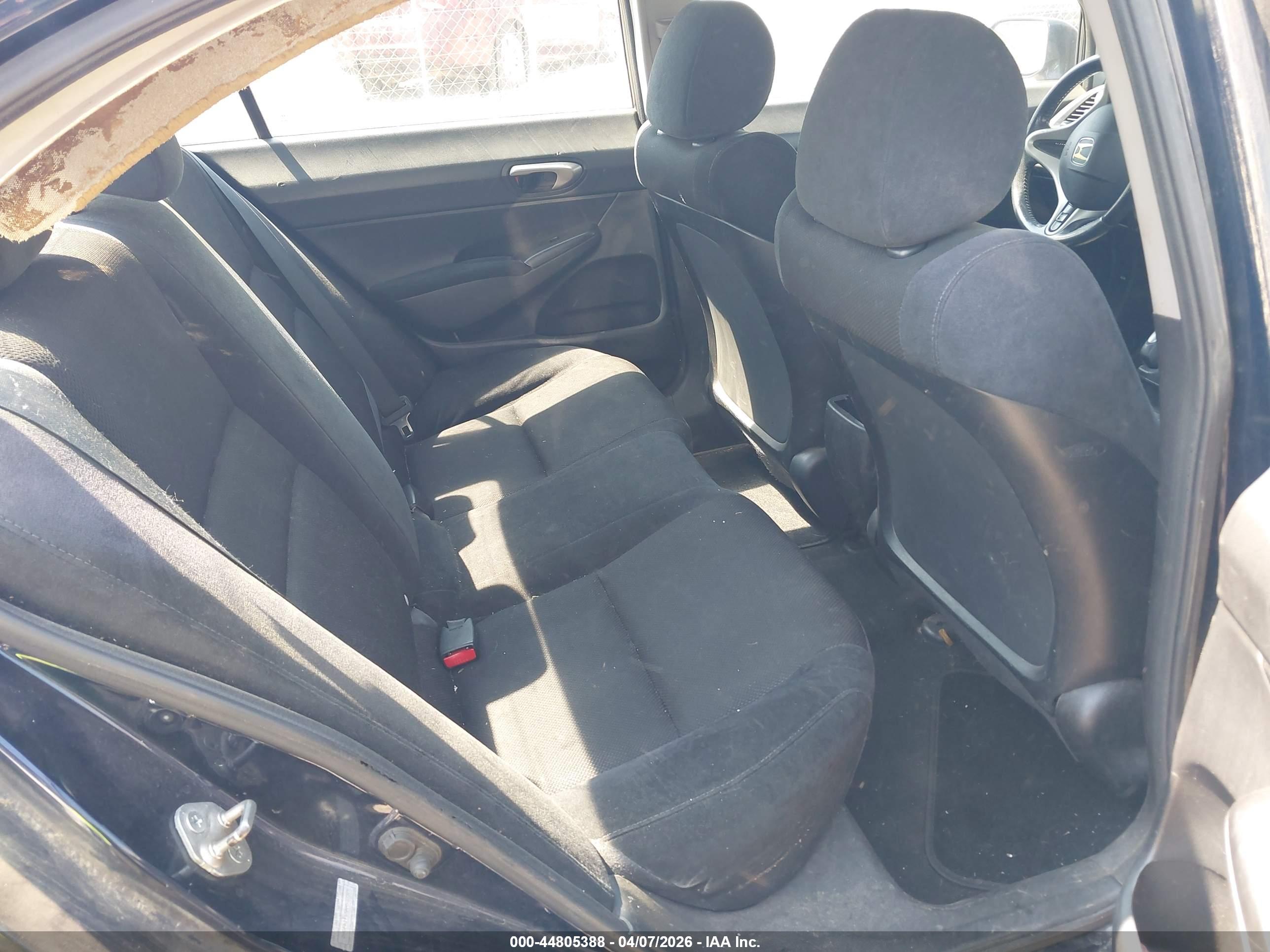 HONDA CIVIC image 8
