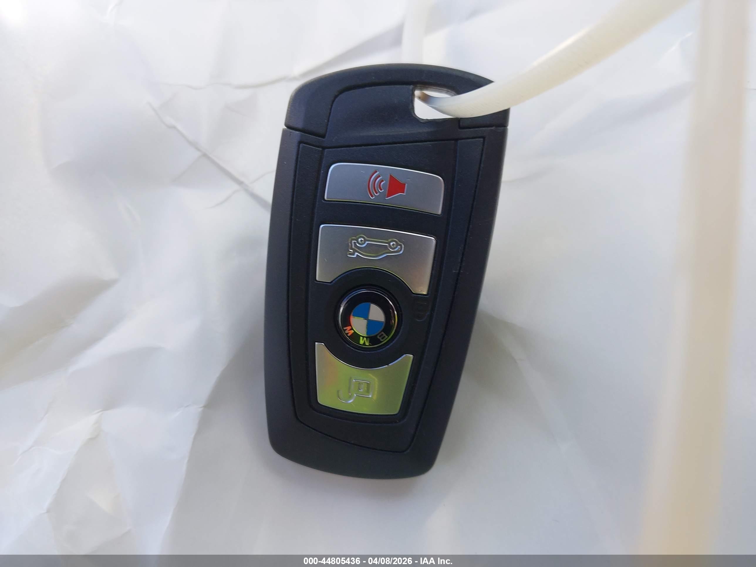 BMW 528I image 11