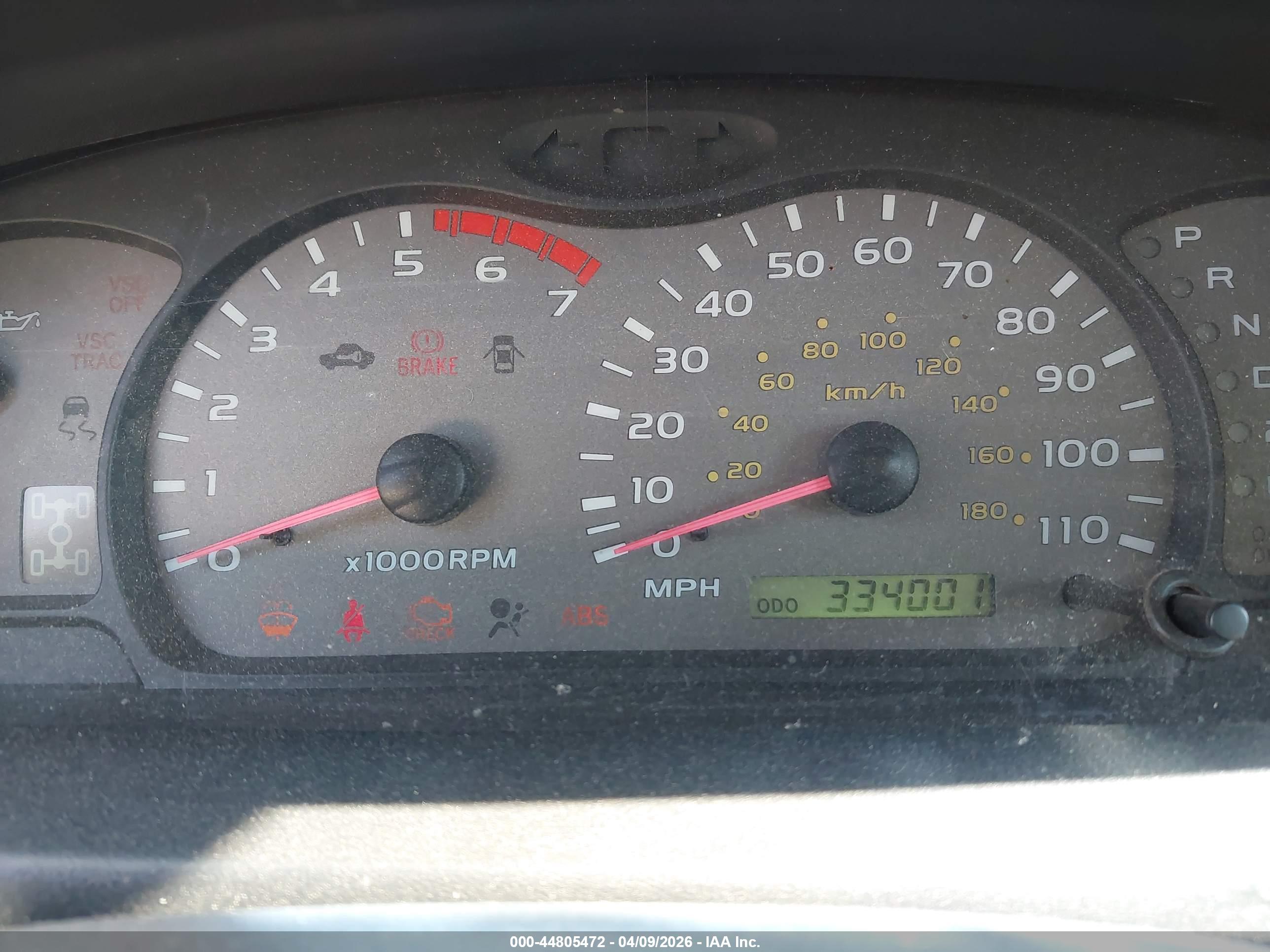 TOYOTA SEQUOIA image 7