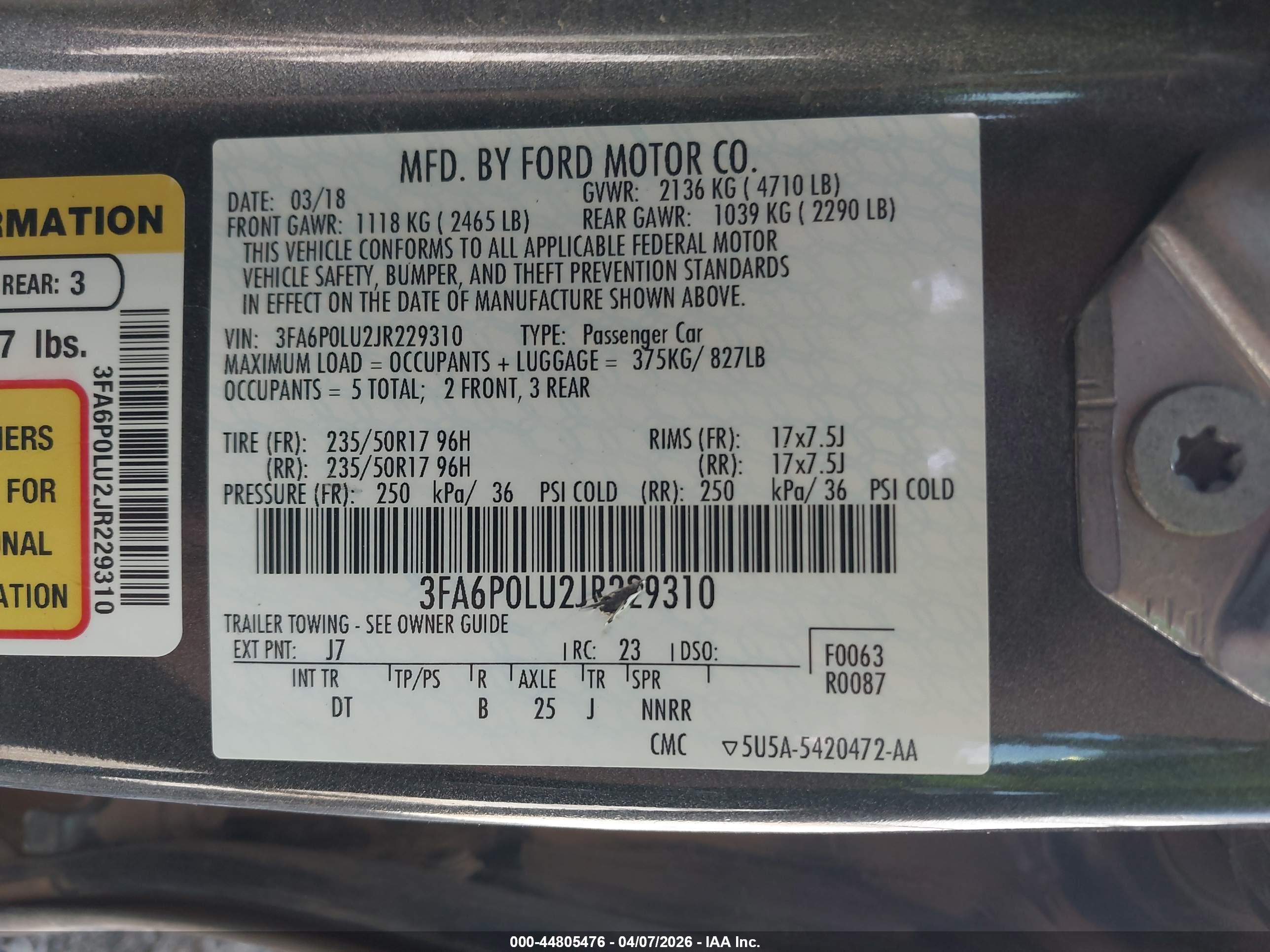 FORD FUSION image 9
