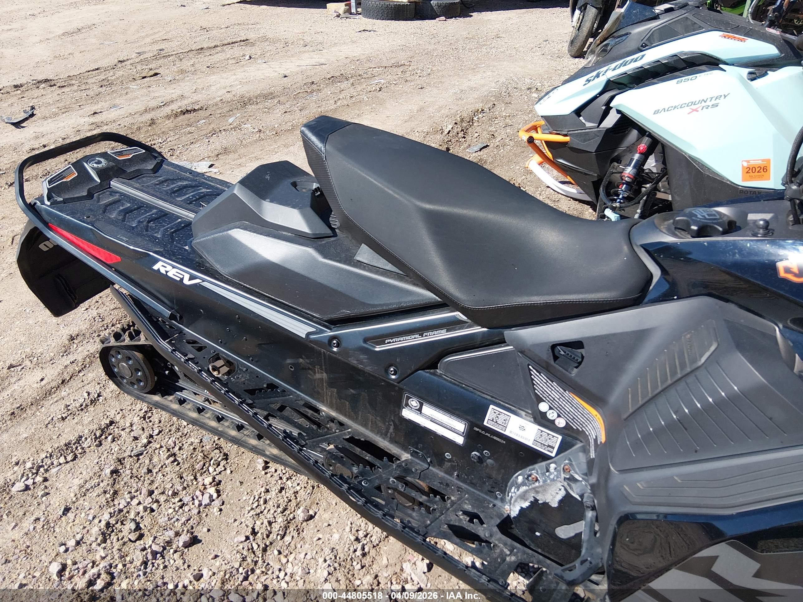 SKI DOO image 5