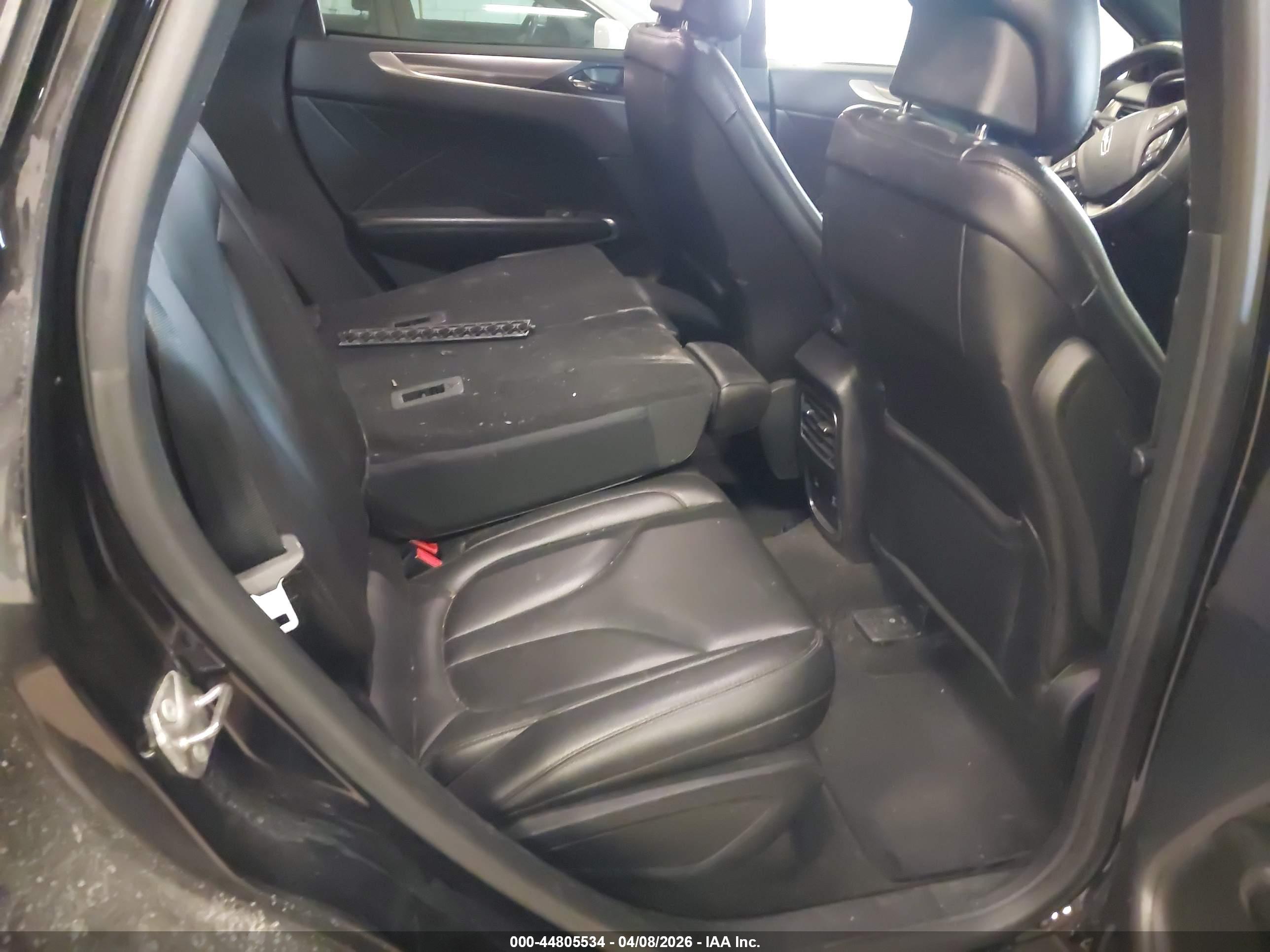 LINCOLN MKC image 8