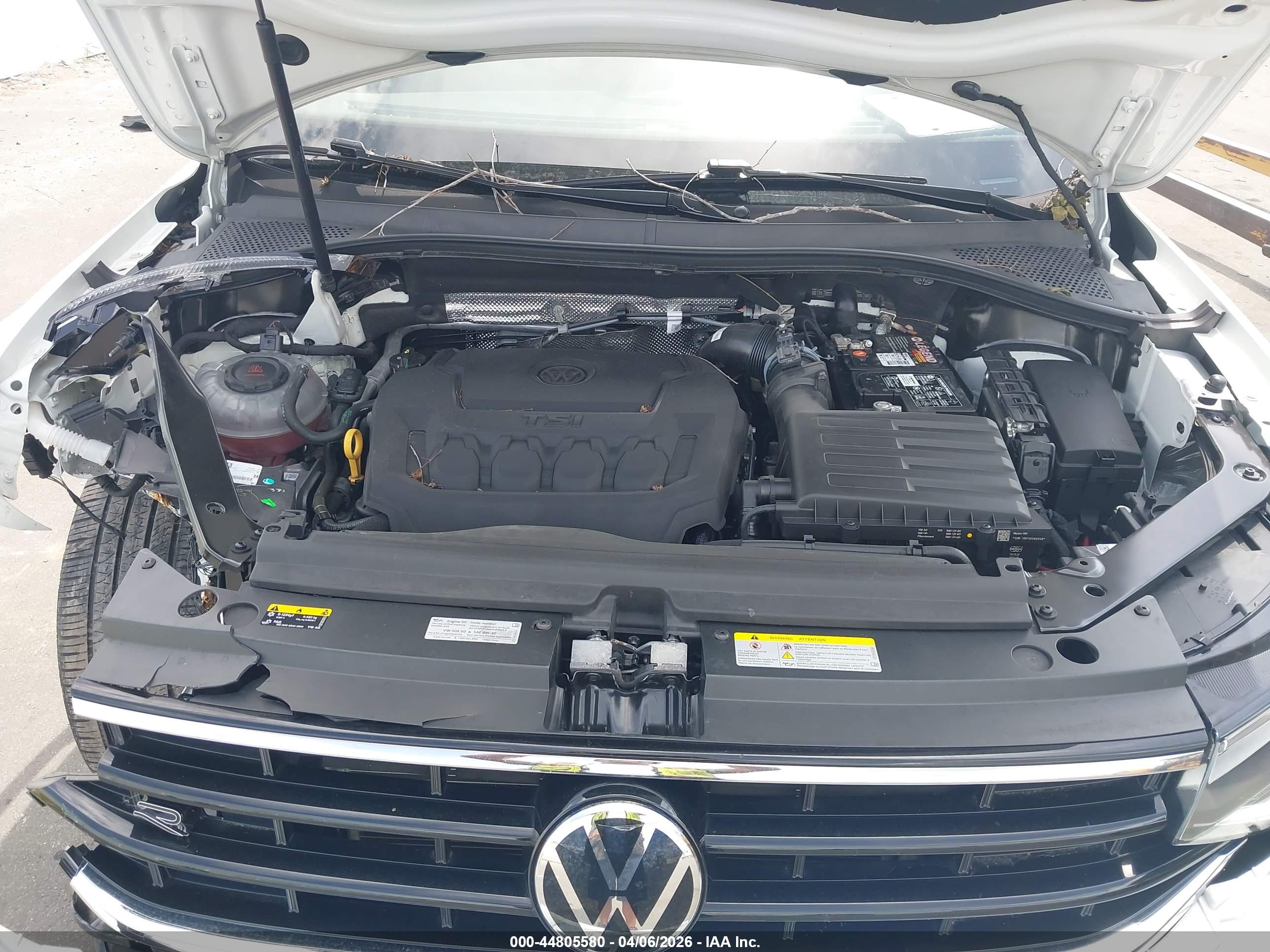 VOLKSWAGEN TIGUAN image 10
