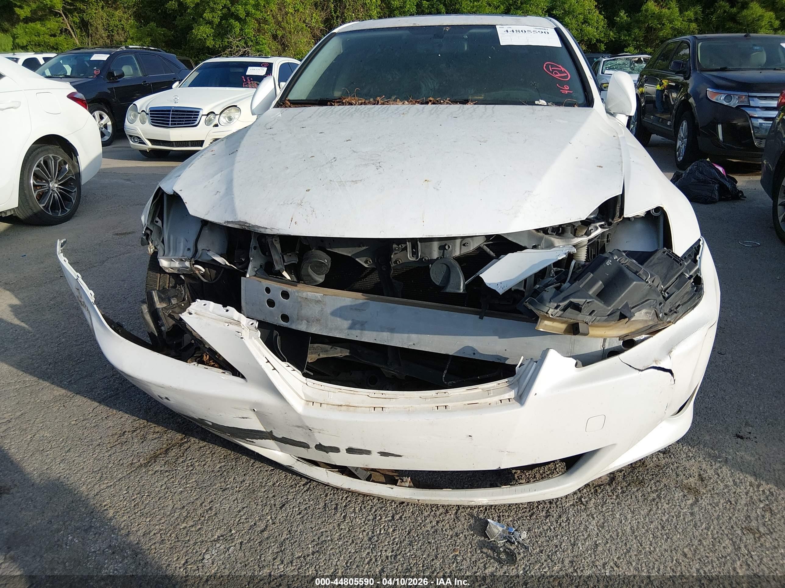 LEXUS IS image 6