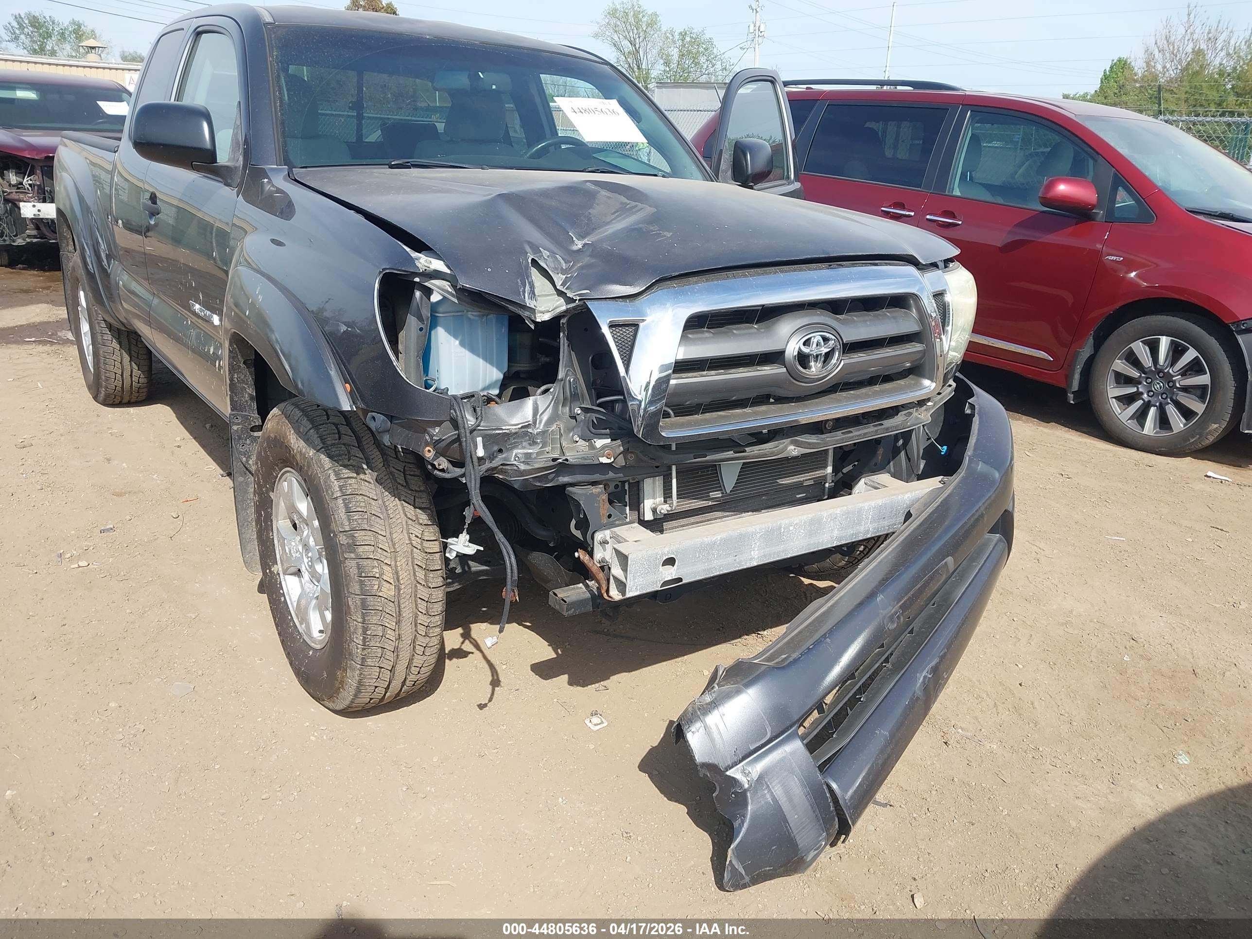 TOYOTA TACOMA image 6
