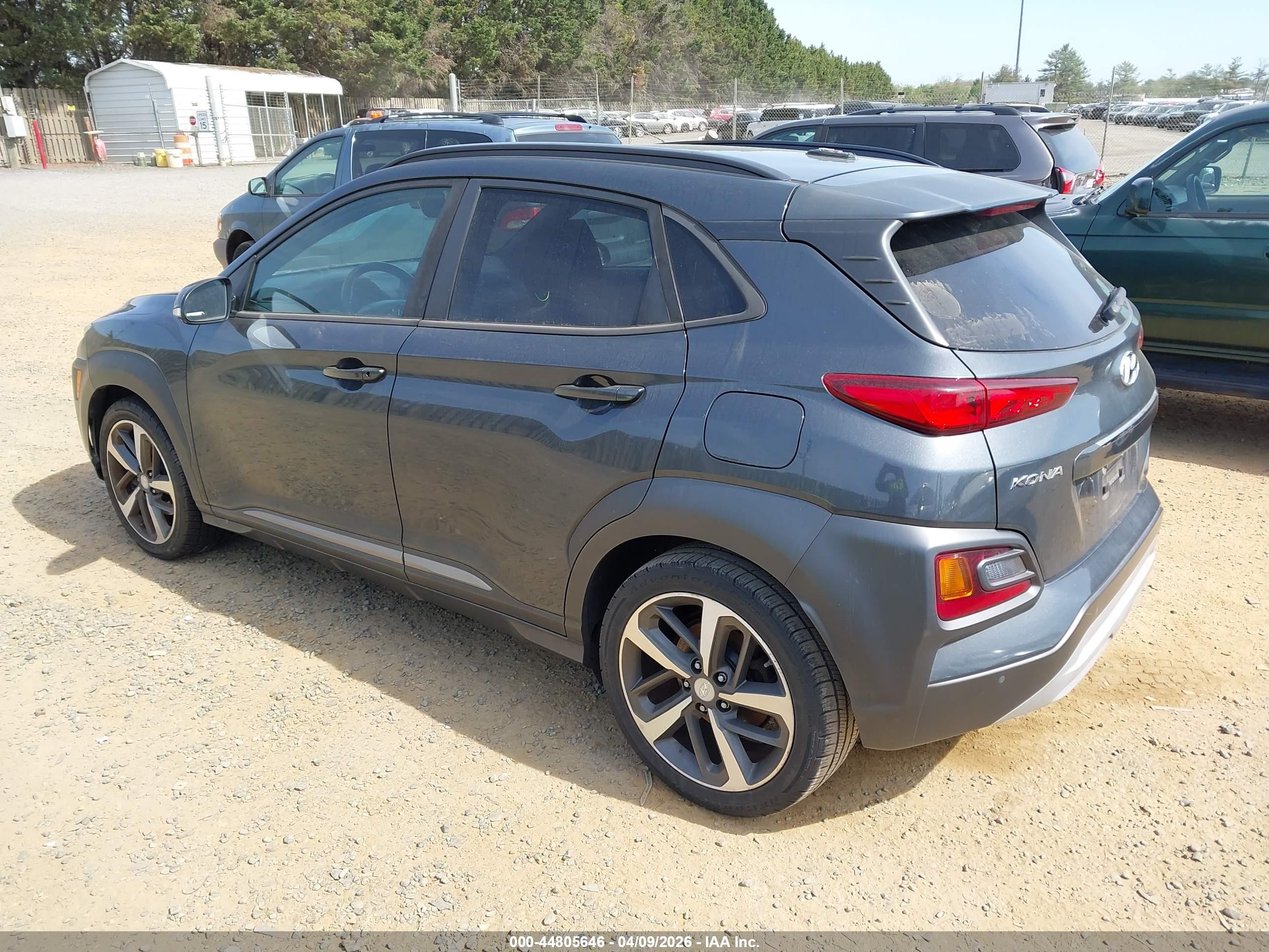 HYUNDAI KONA image 3