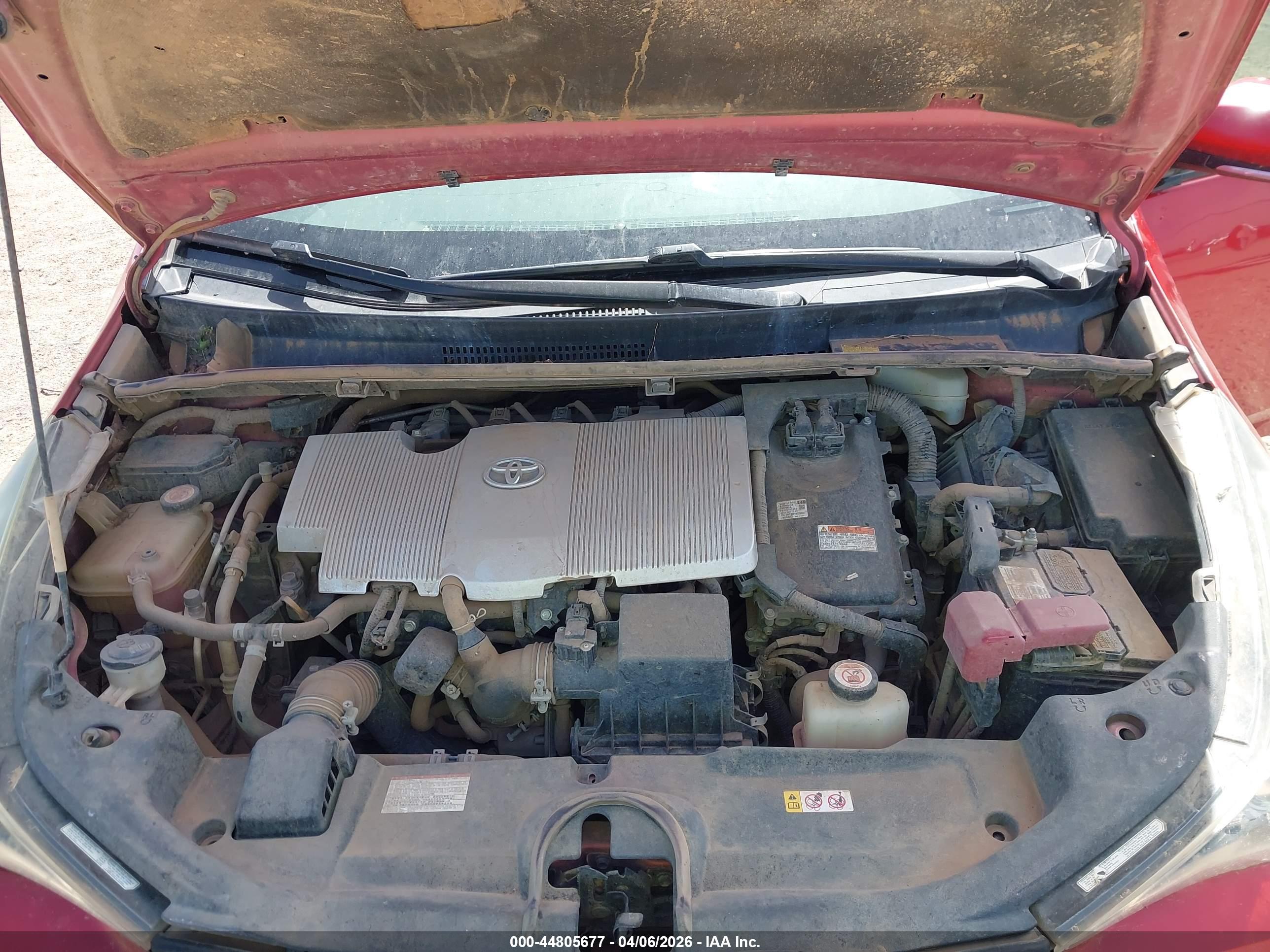 TOYOTA PRIUS image 10