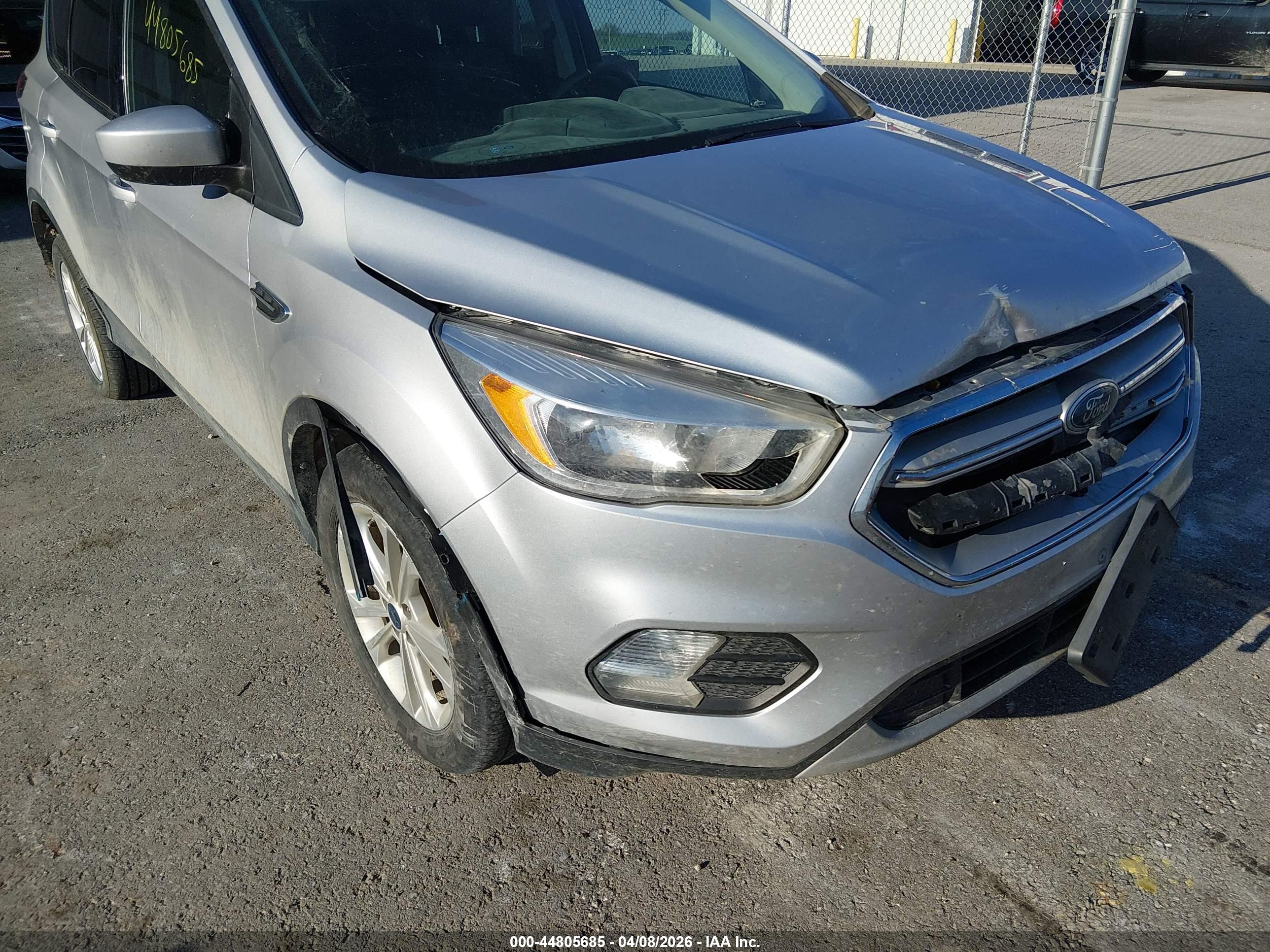 FORD ESCAPE image 6