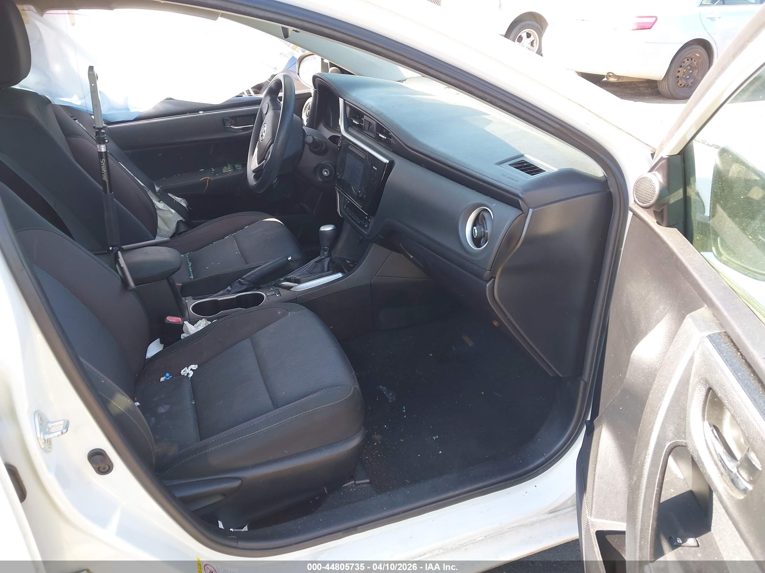 TOYOTA COROLLA image 5