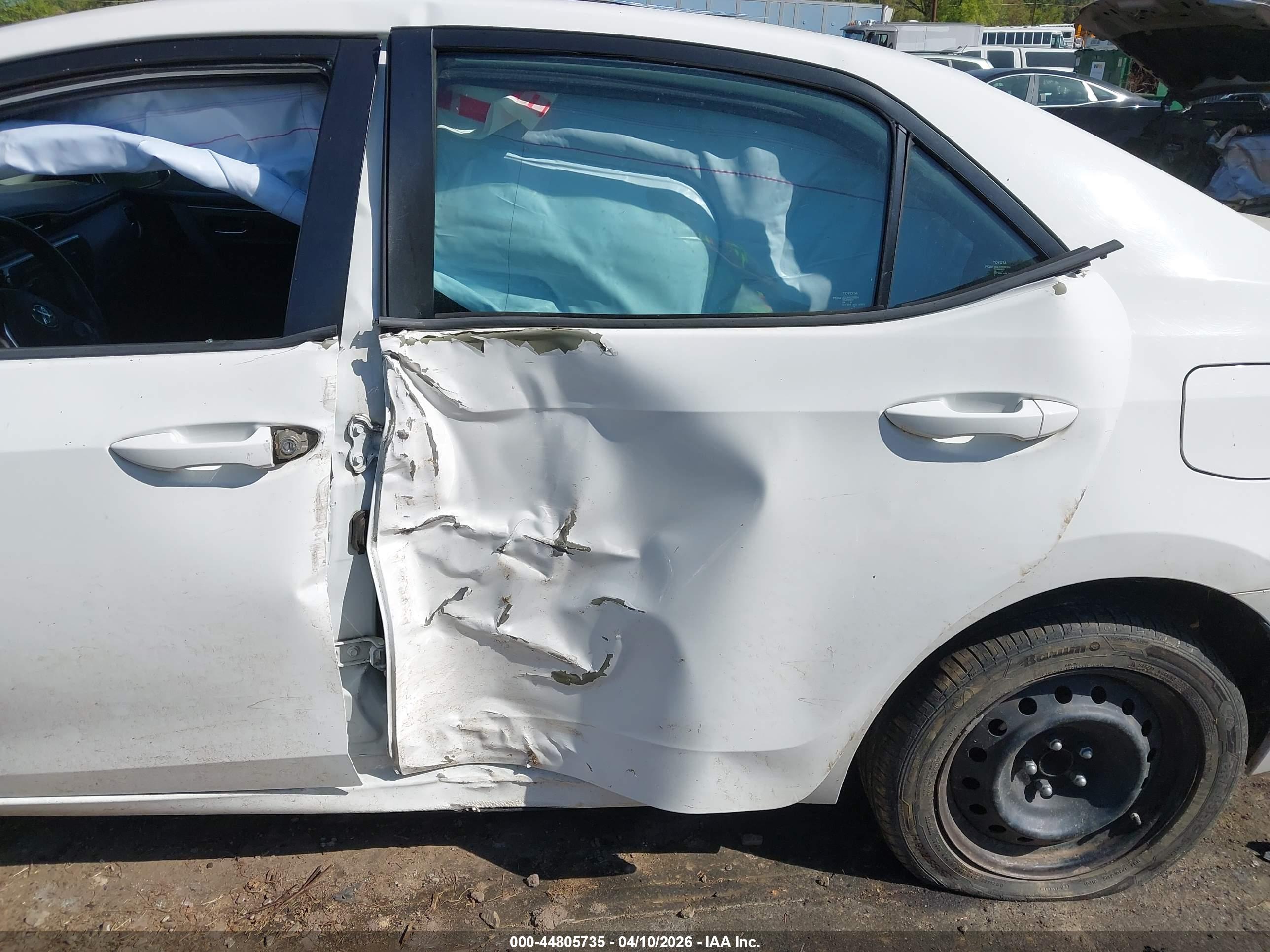 TOYOTA COROLLA image 6