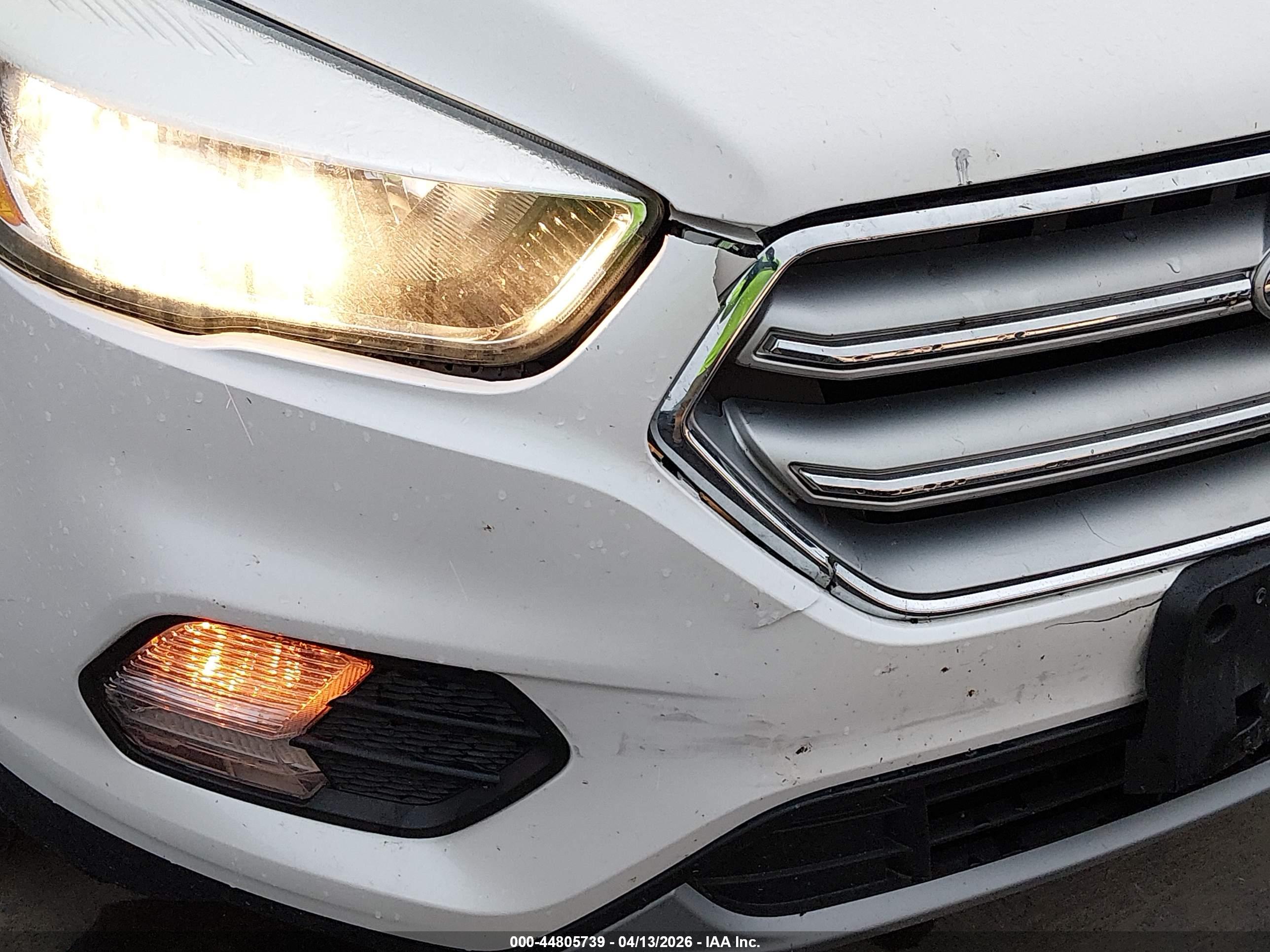 FORD ESCAPE image 6