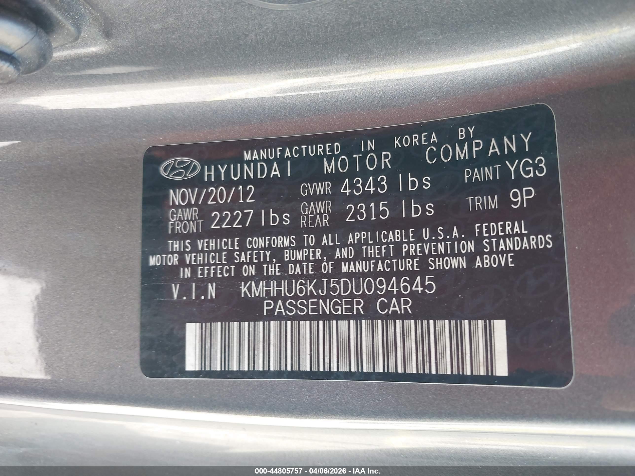HYUNDAI GENESIS image 9