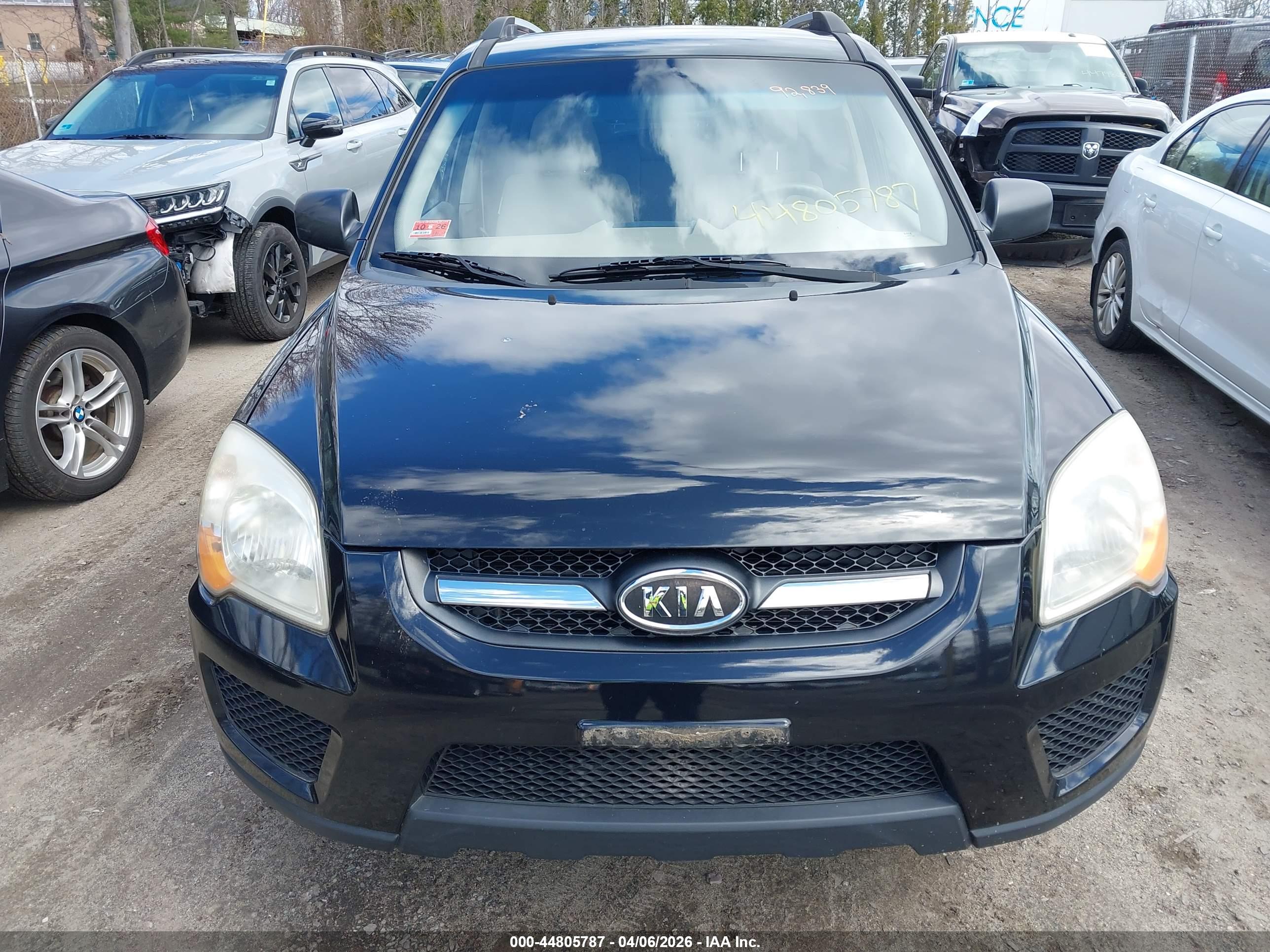 KIA SPORTAGE image 6