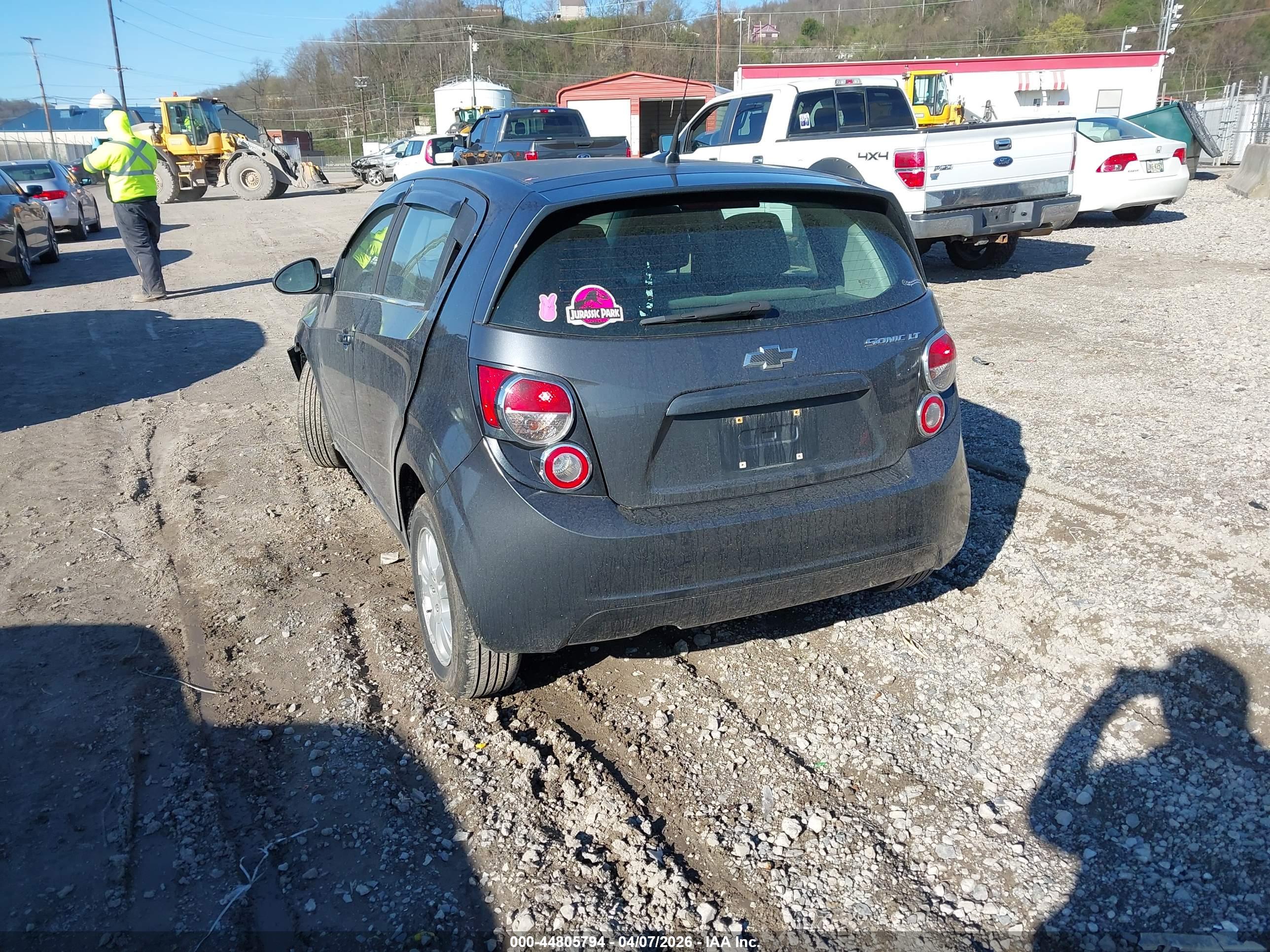 CHEVROLET SONIC image 3