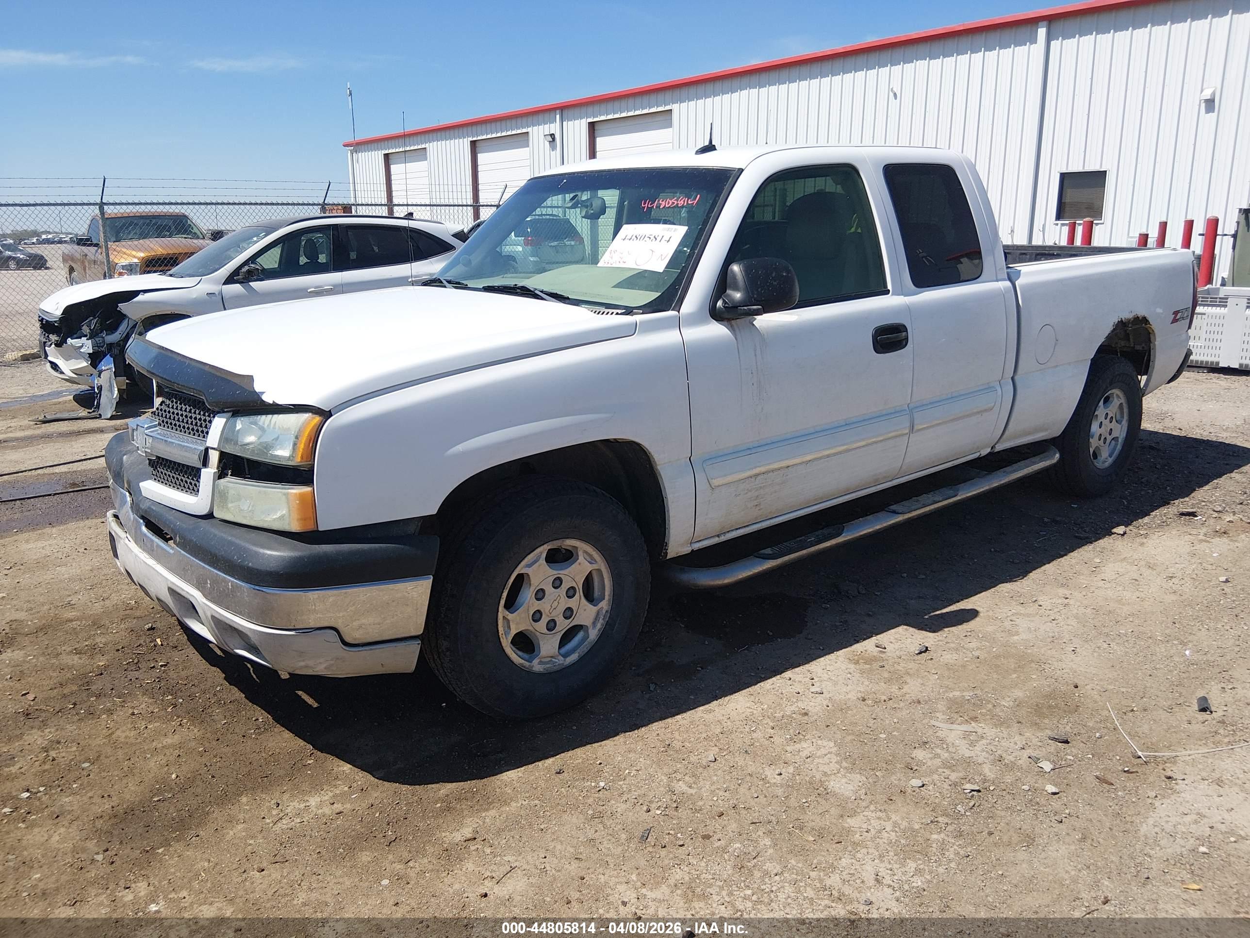 CHEVROLET SILVERADO image 2