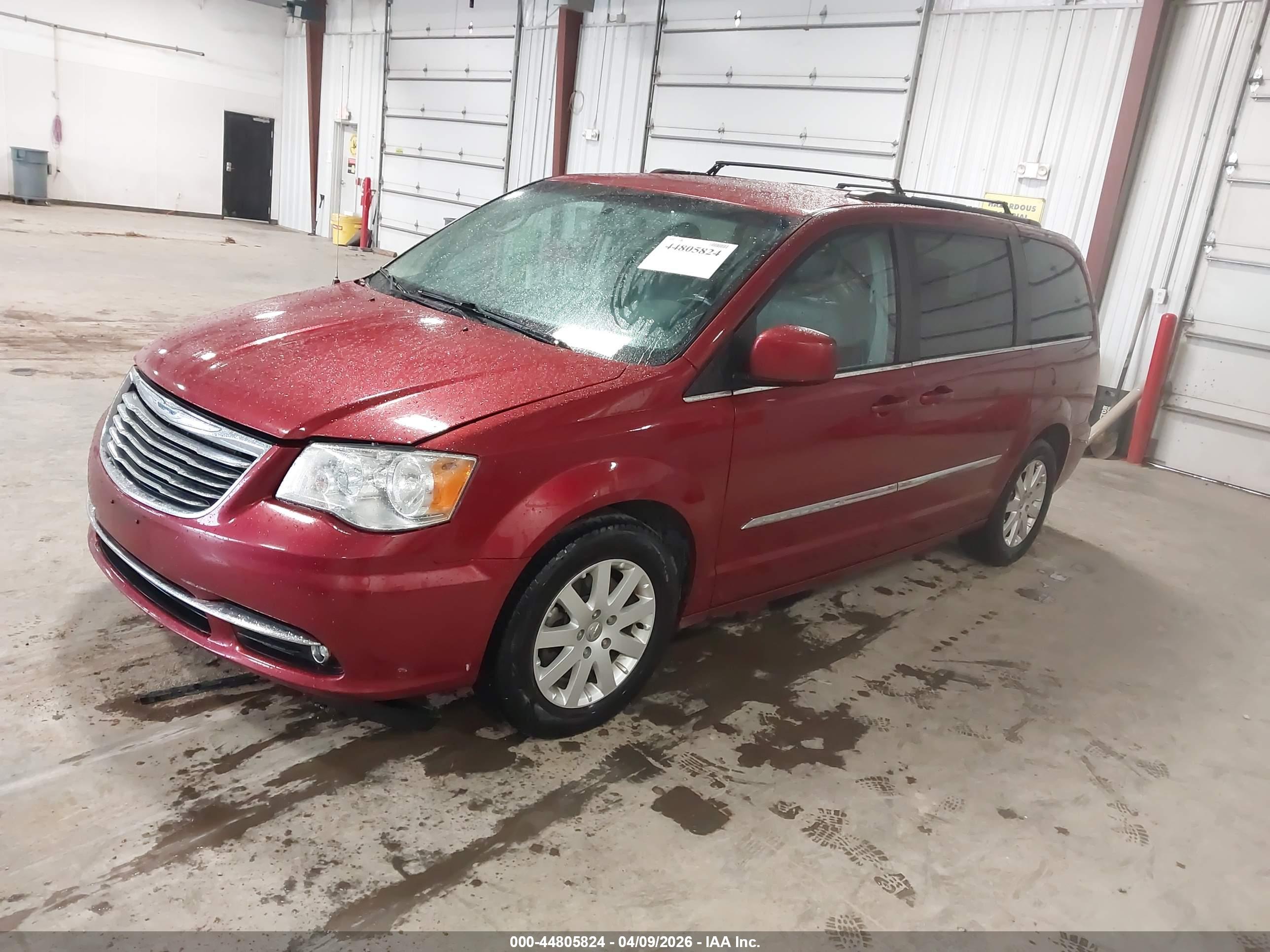 CHRYSLER TOWN image 2