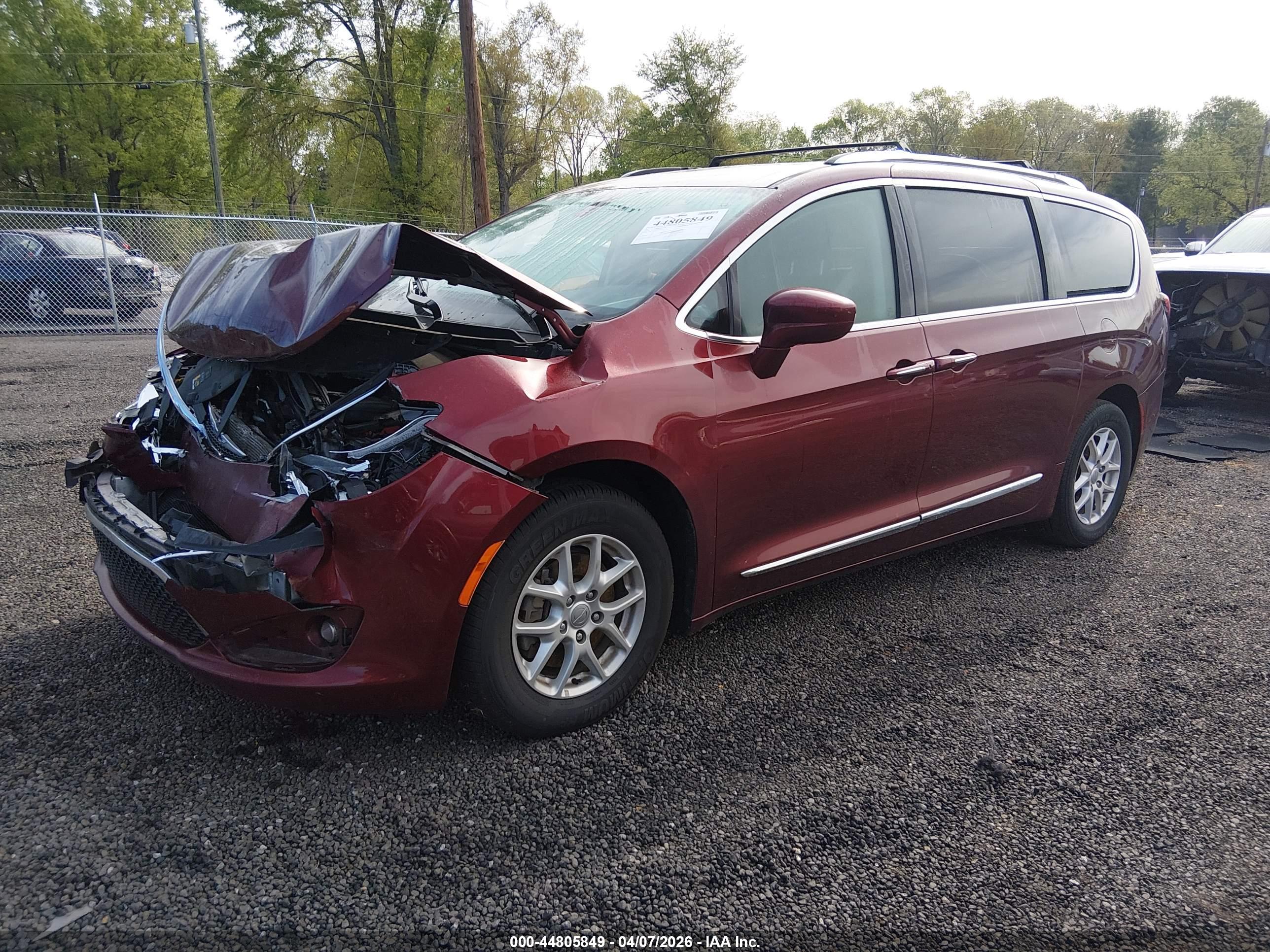 CHRYSLER PACIFICA image 2