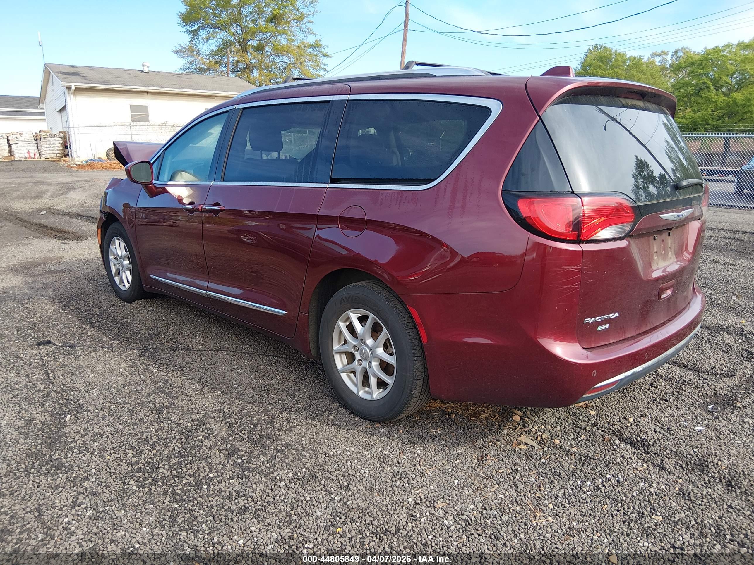 CHRYSLER PACIFICA image 3