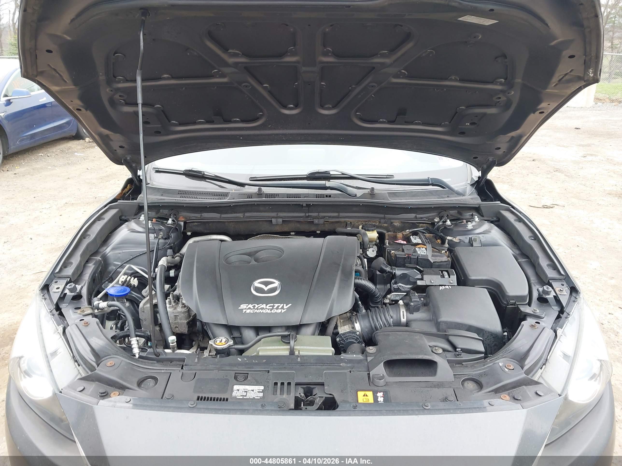 MAZDA MAZDA3 image 10