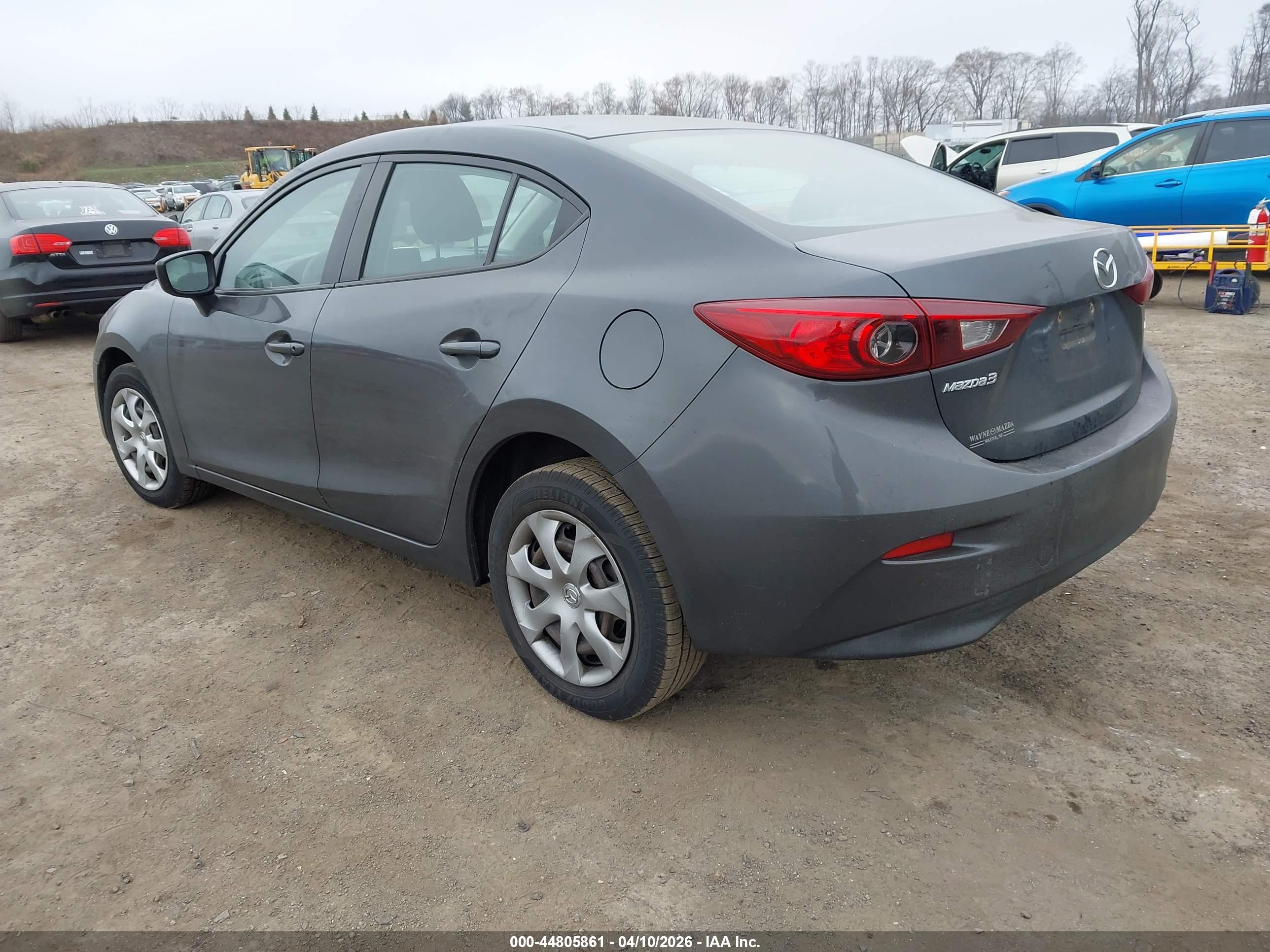 MAZDA MAZDA3 image 3