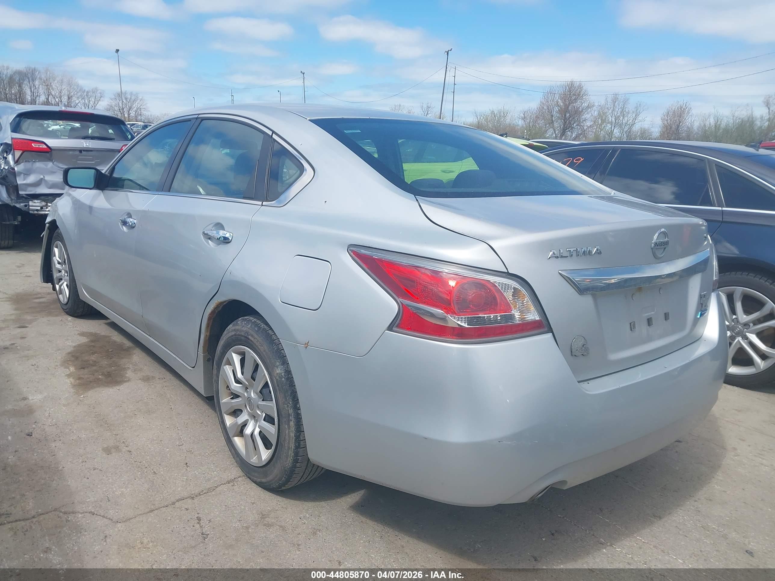 NISSAN ALTIMA image 3