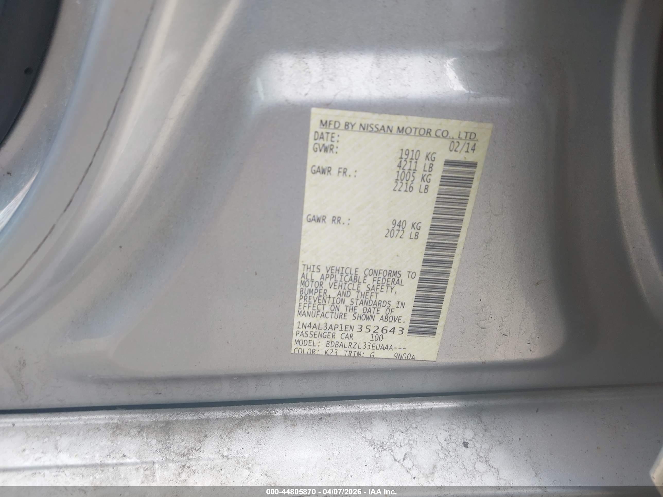 NISSAN ALTIMA image 9