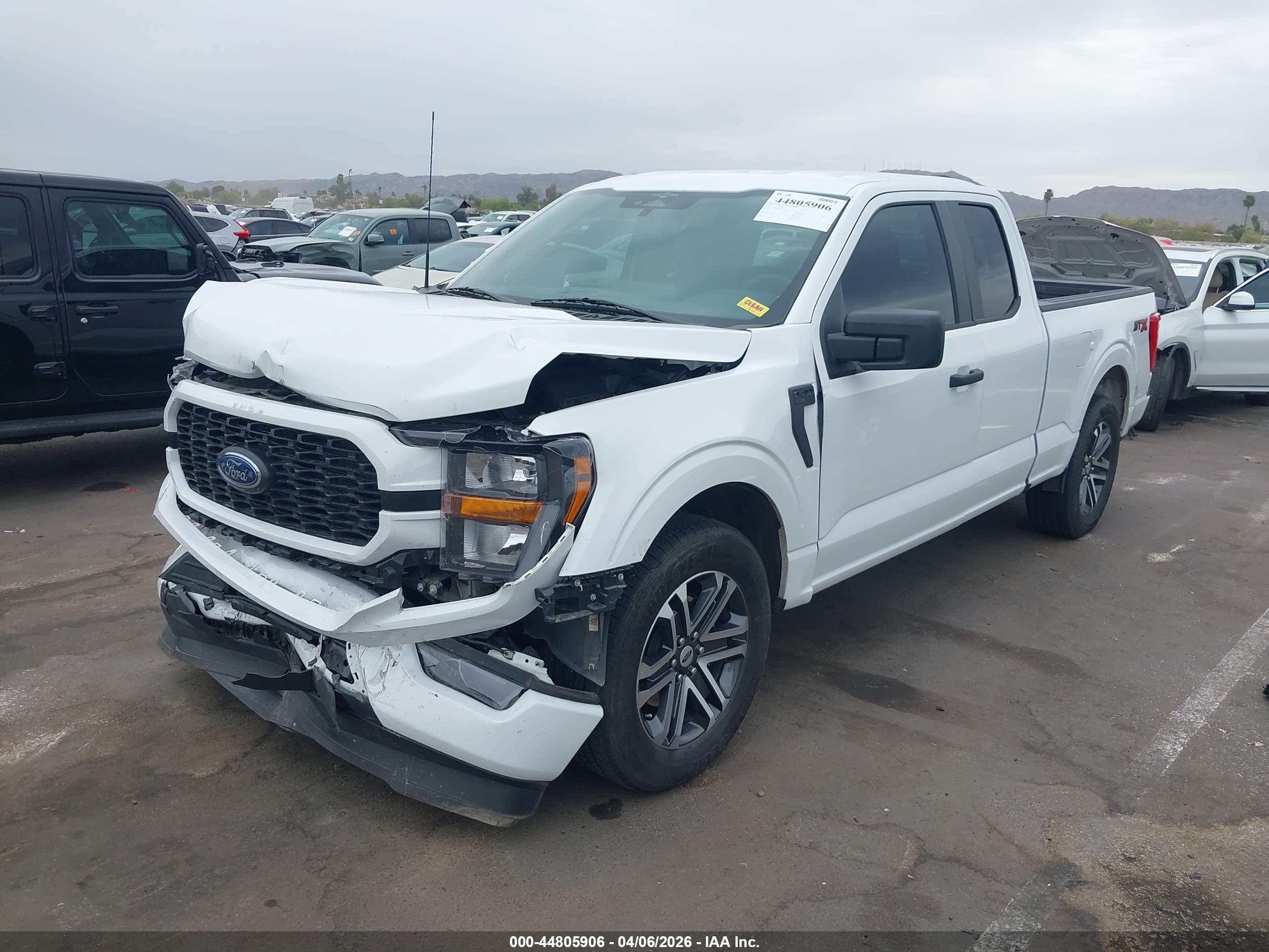 FORD F-150 image 2