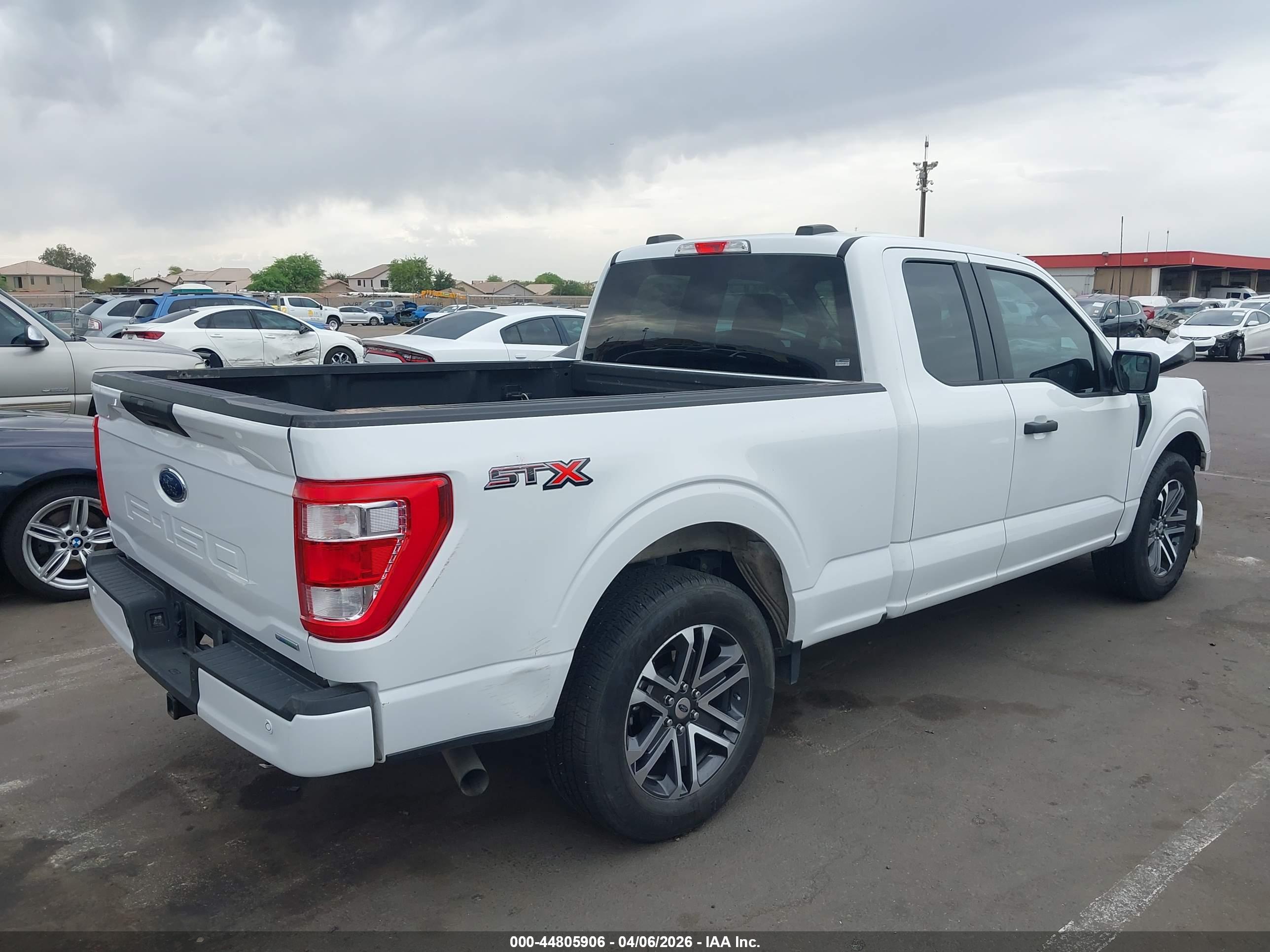 FORD F-150 image 4