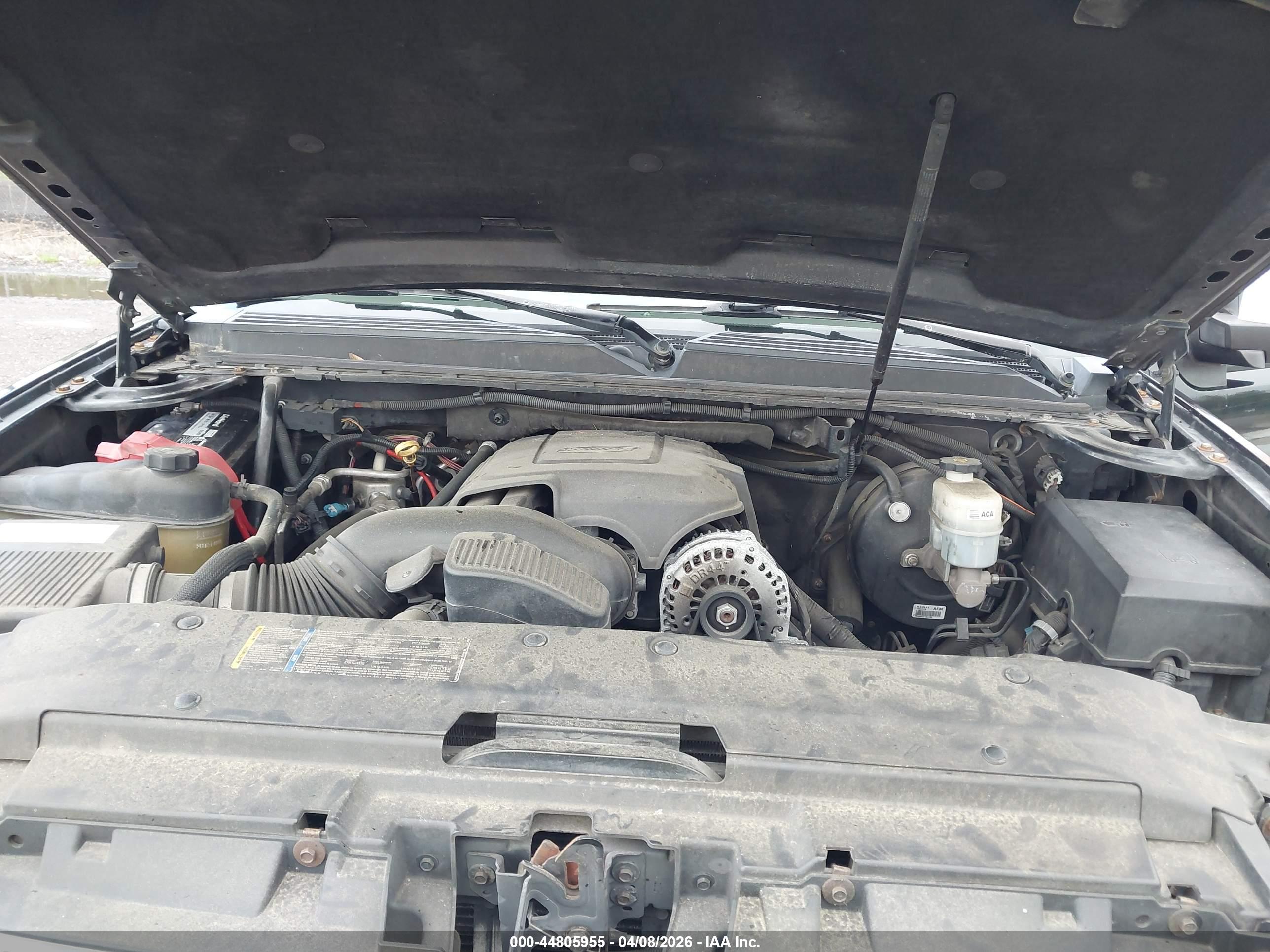 GMC YUKON image 10