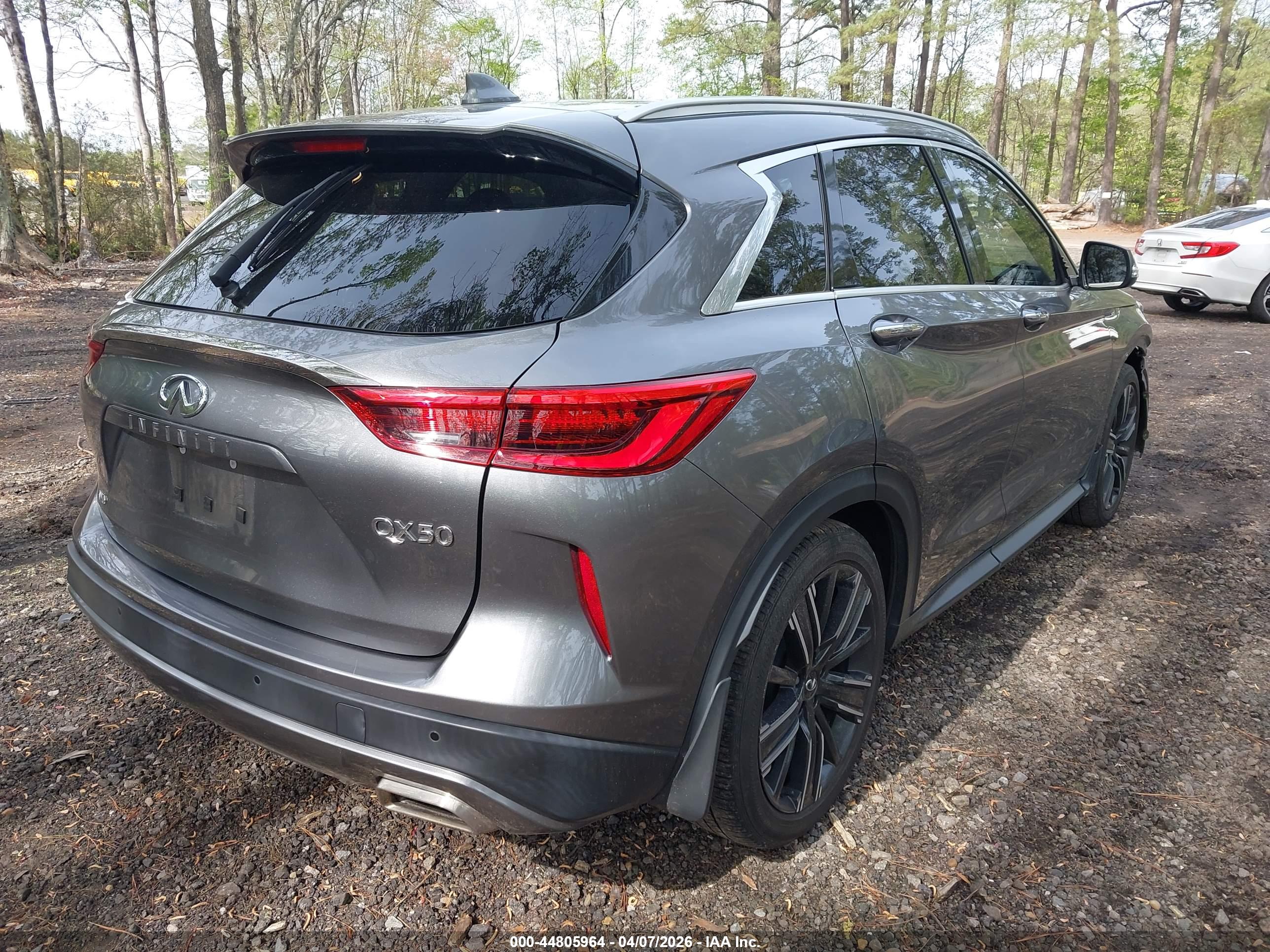 INFINITI QX50 image 4