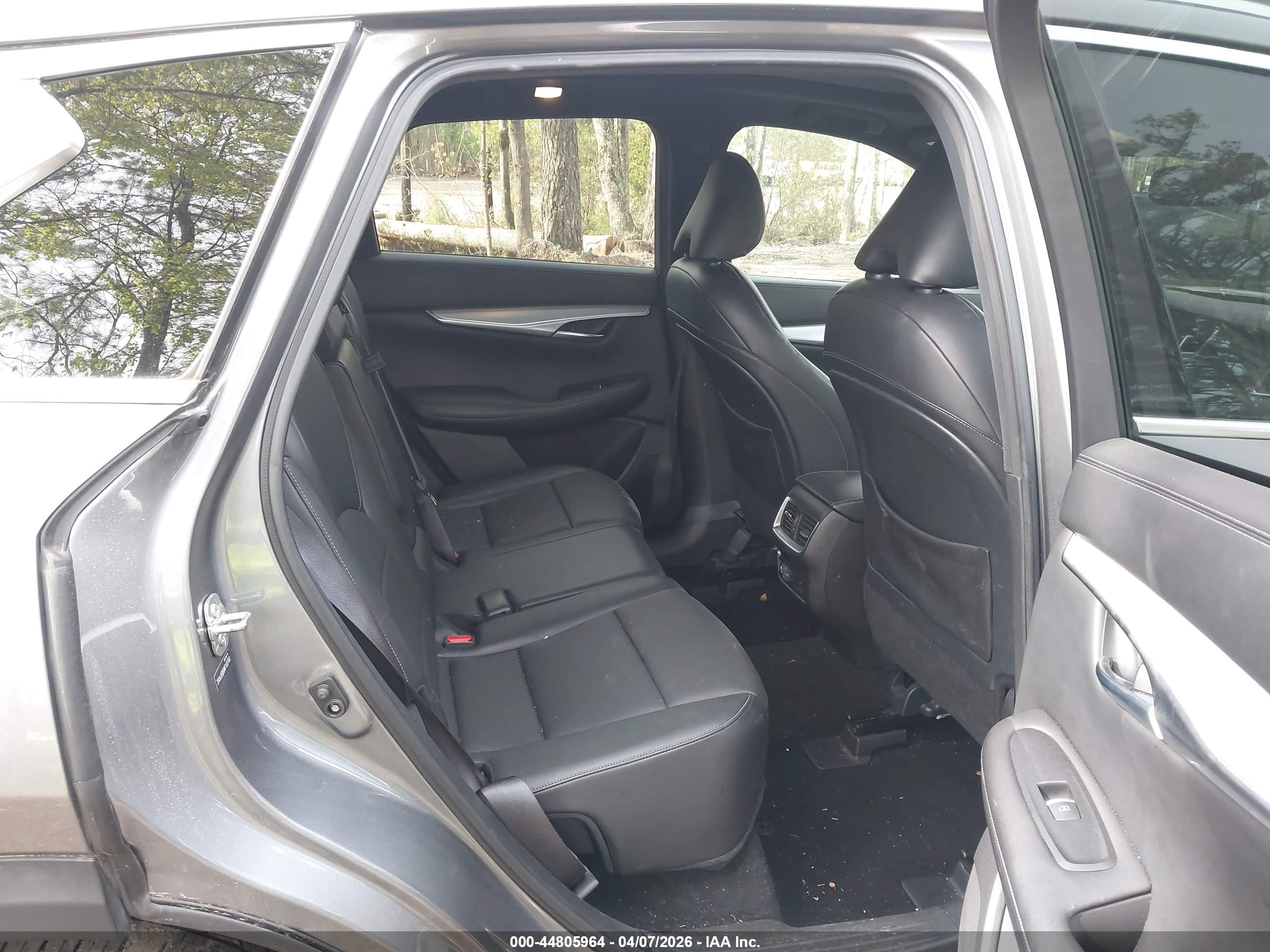 INFINITI QX50 image 8