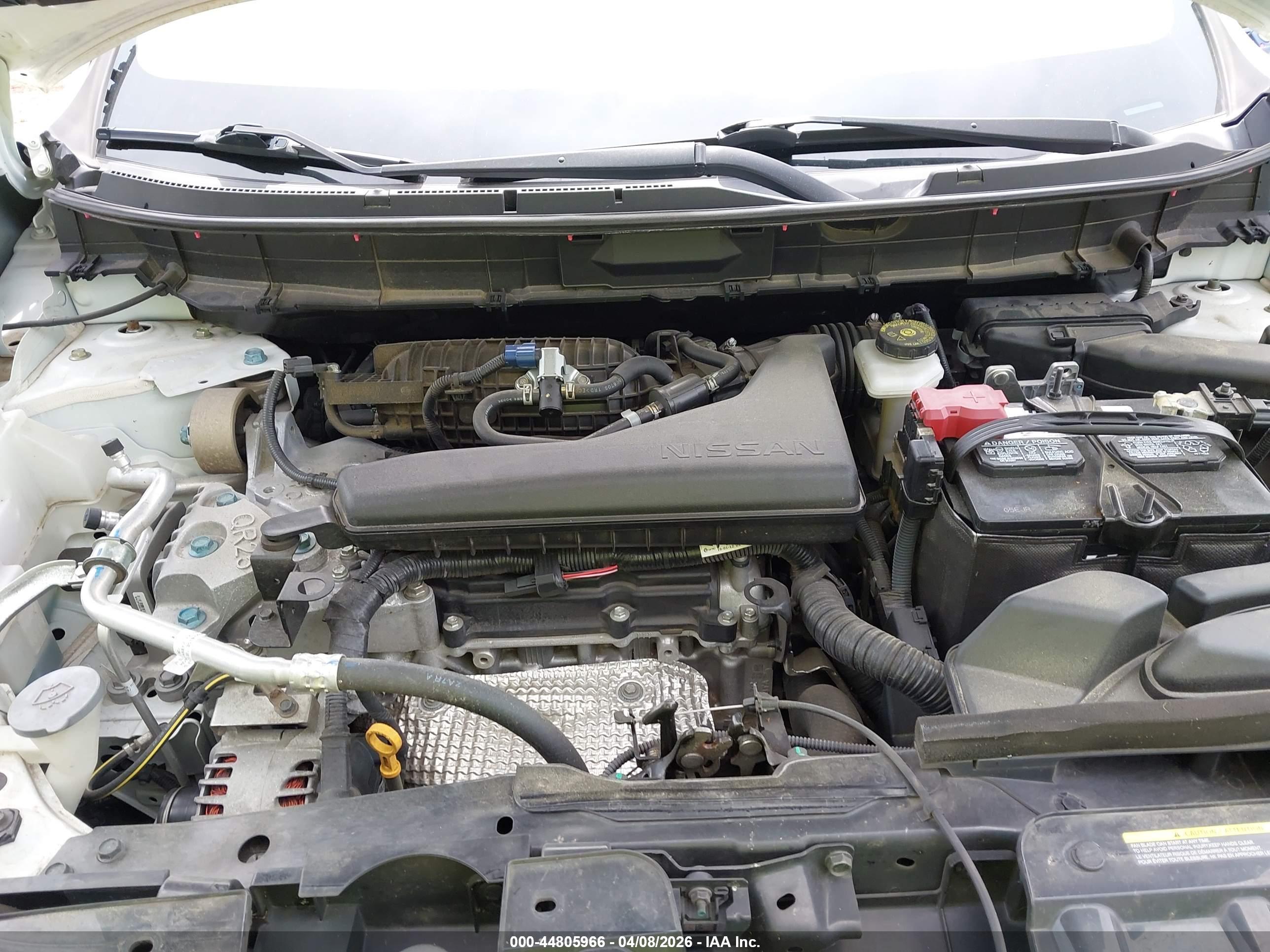 NISSAN ROGUE image 10