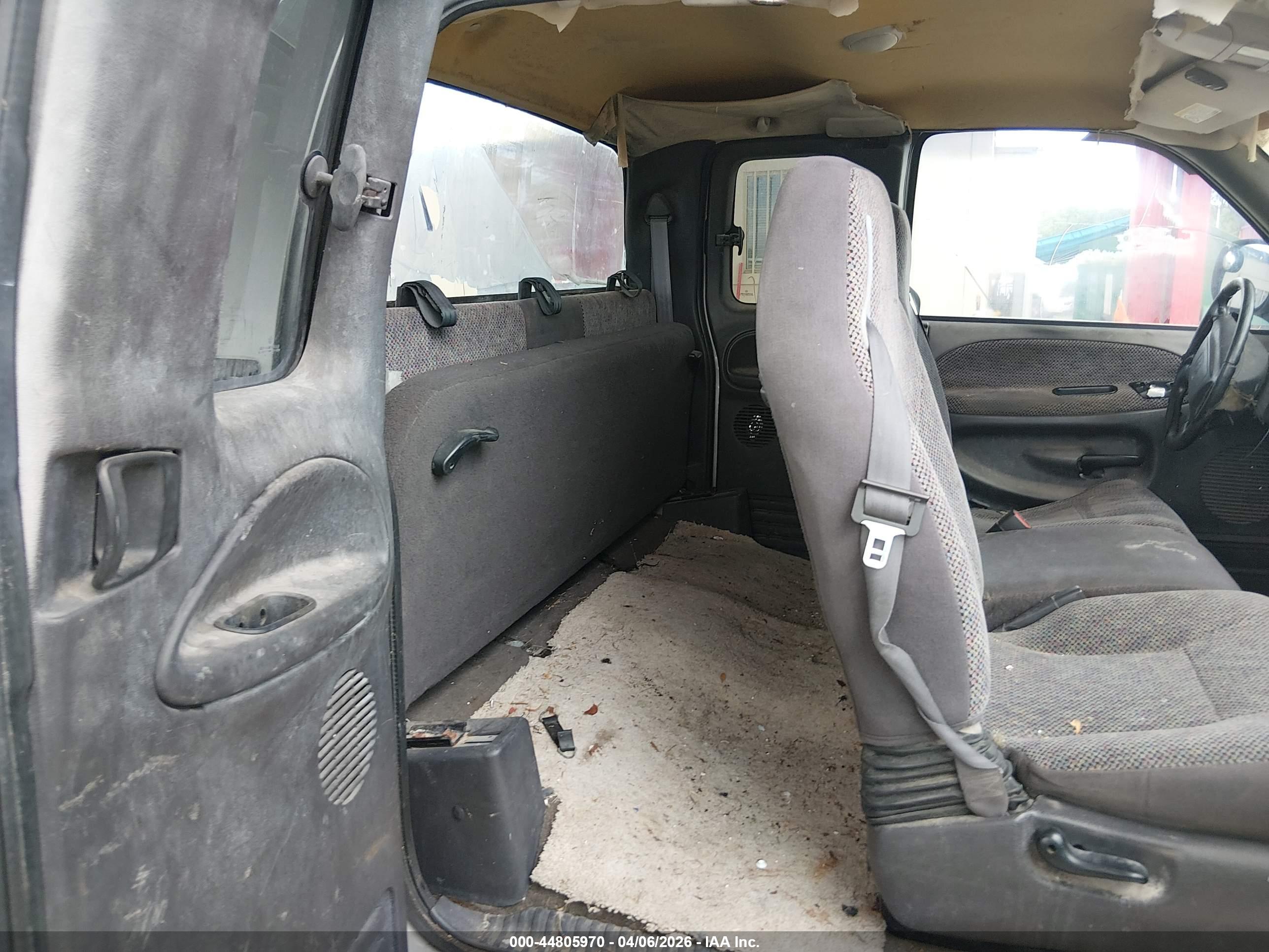DODGE RAM image 8