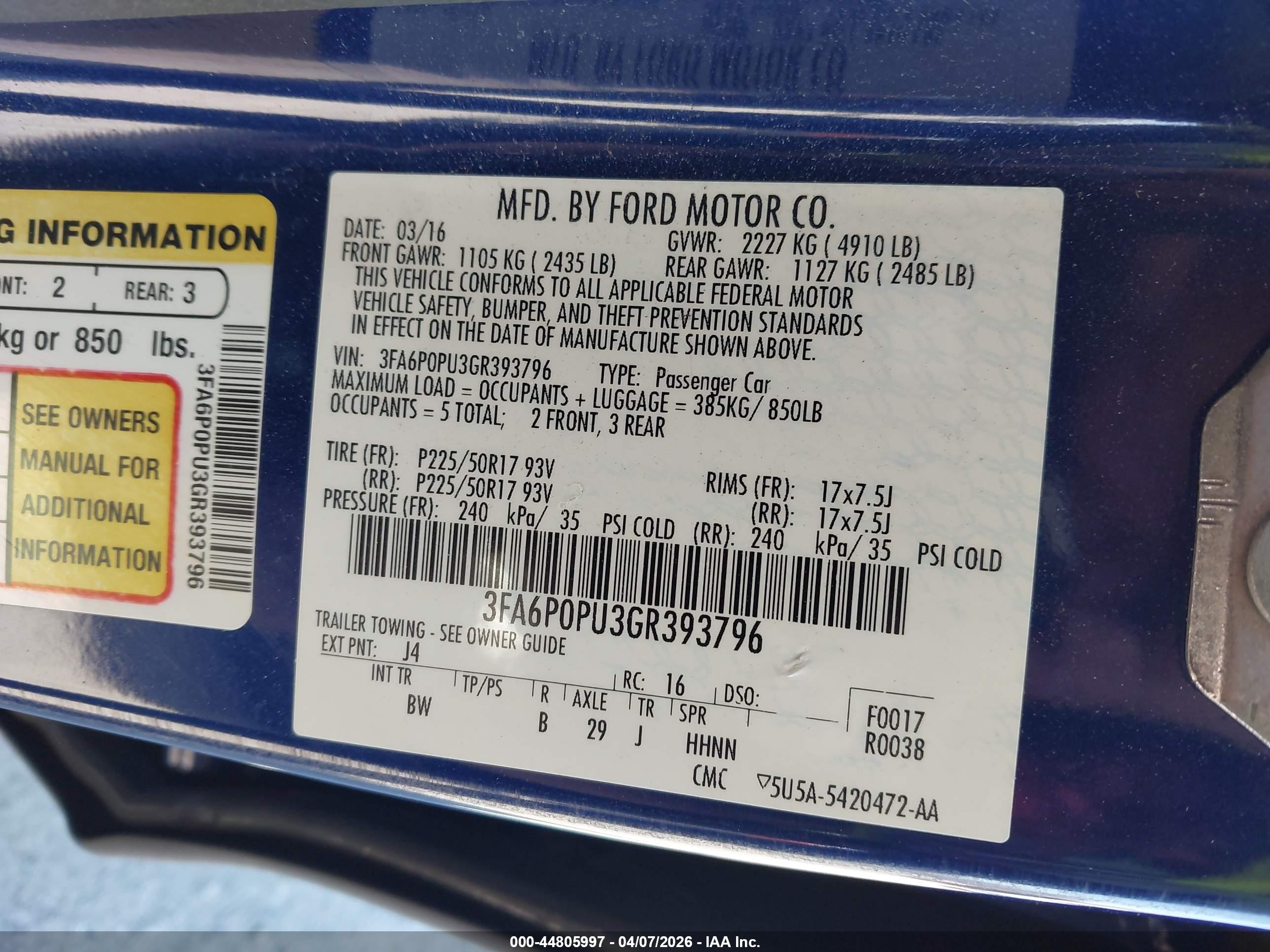 FORD FUSION image 9