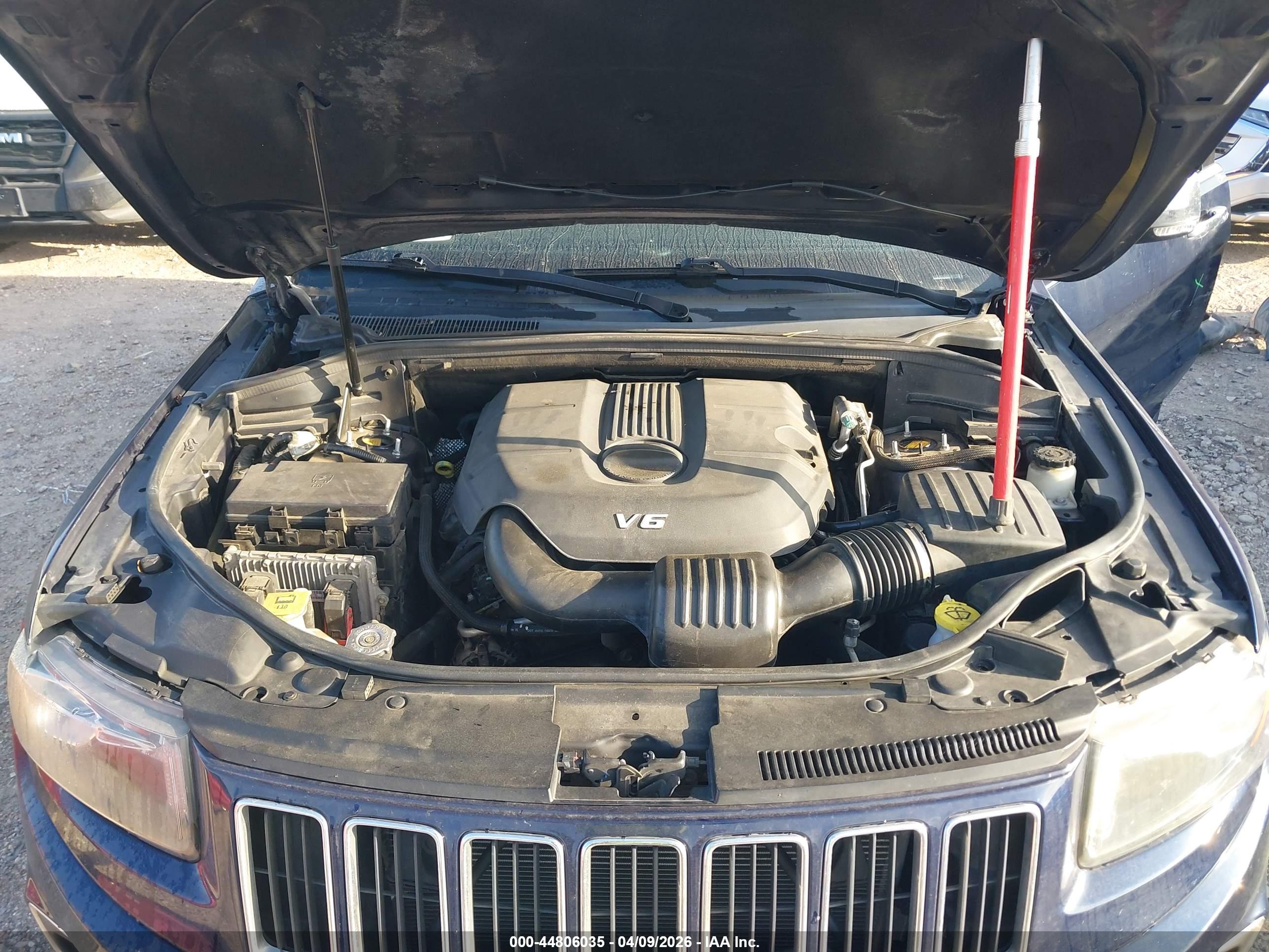 JEEP GRAND image 10