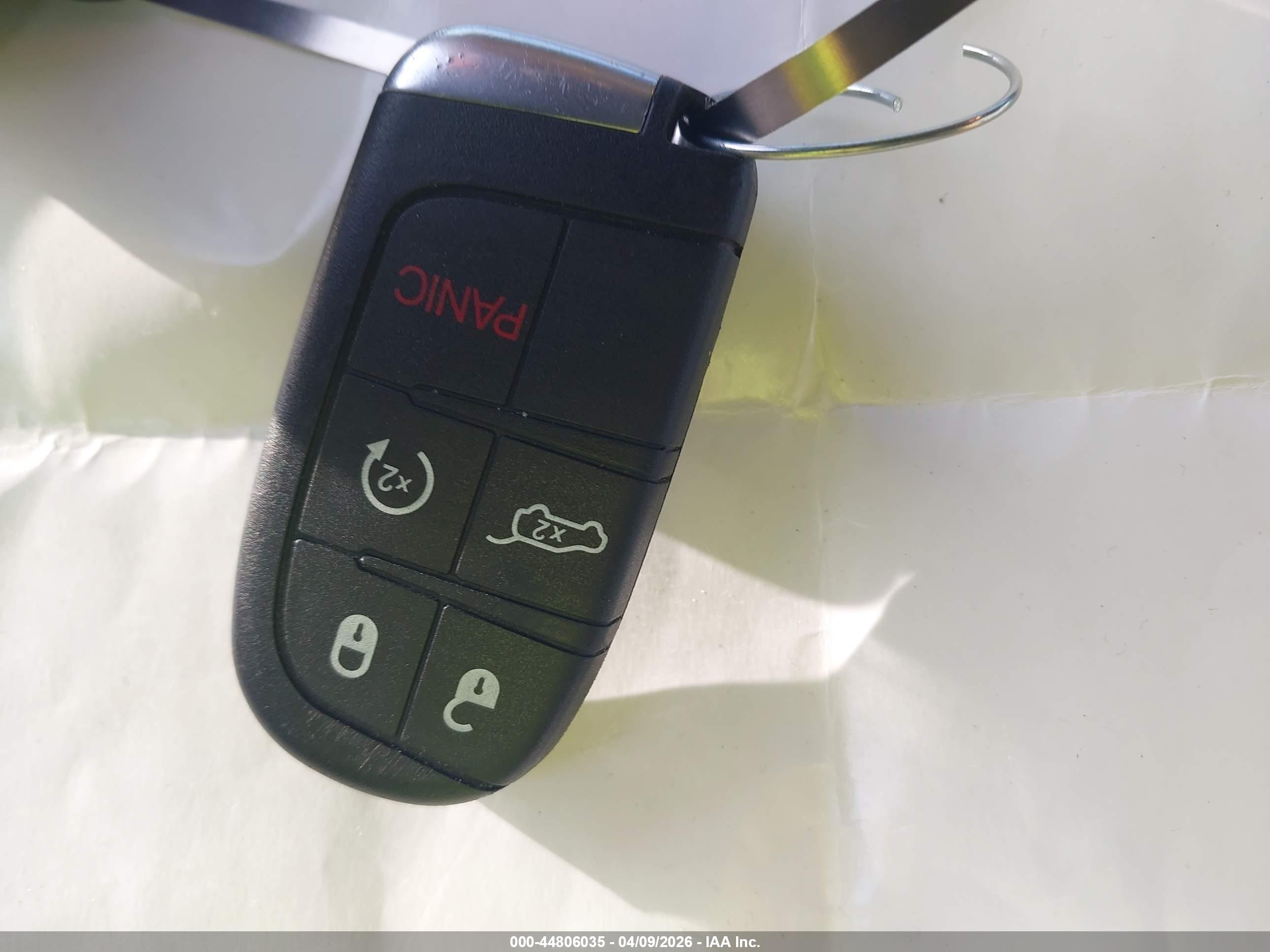 JEEP GRAND image 11