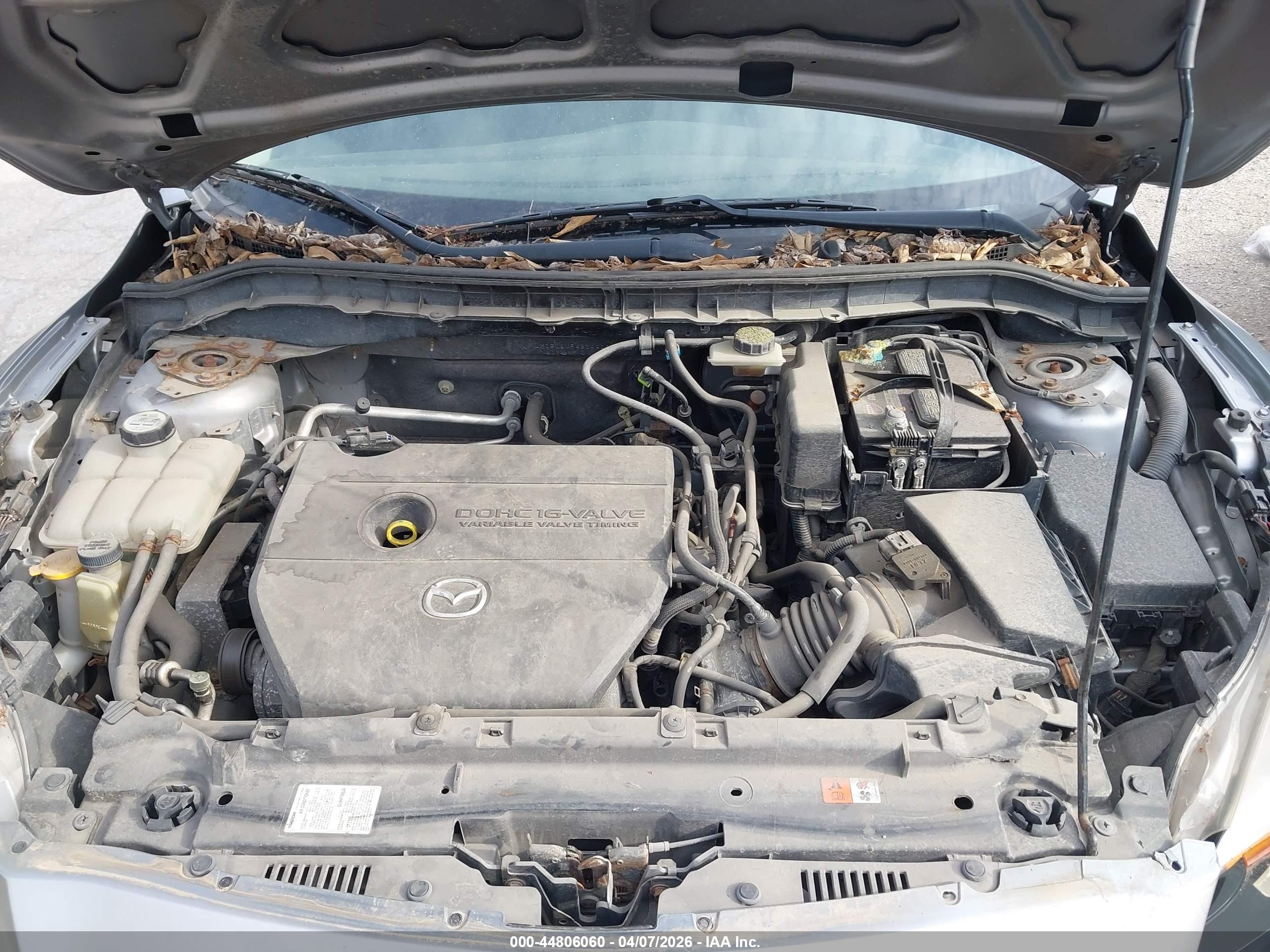 MAZDA MAZDA3 image 10