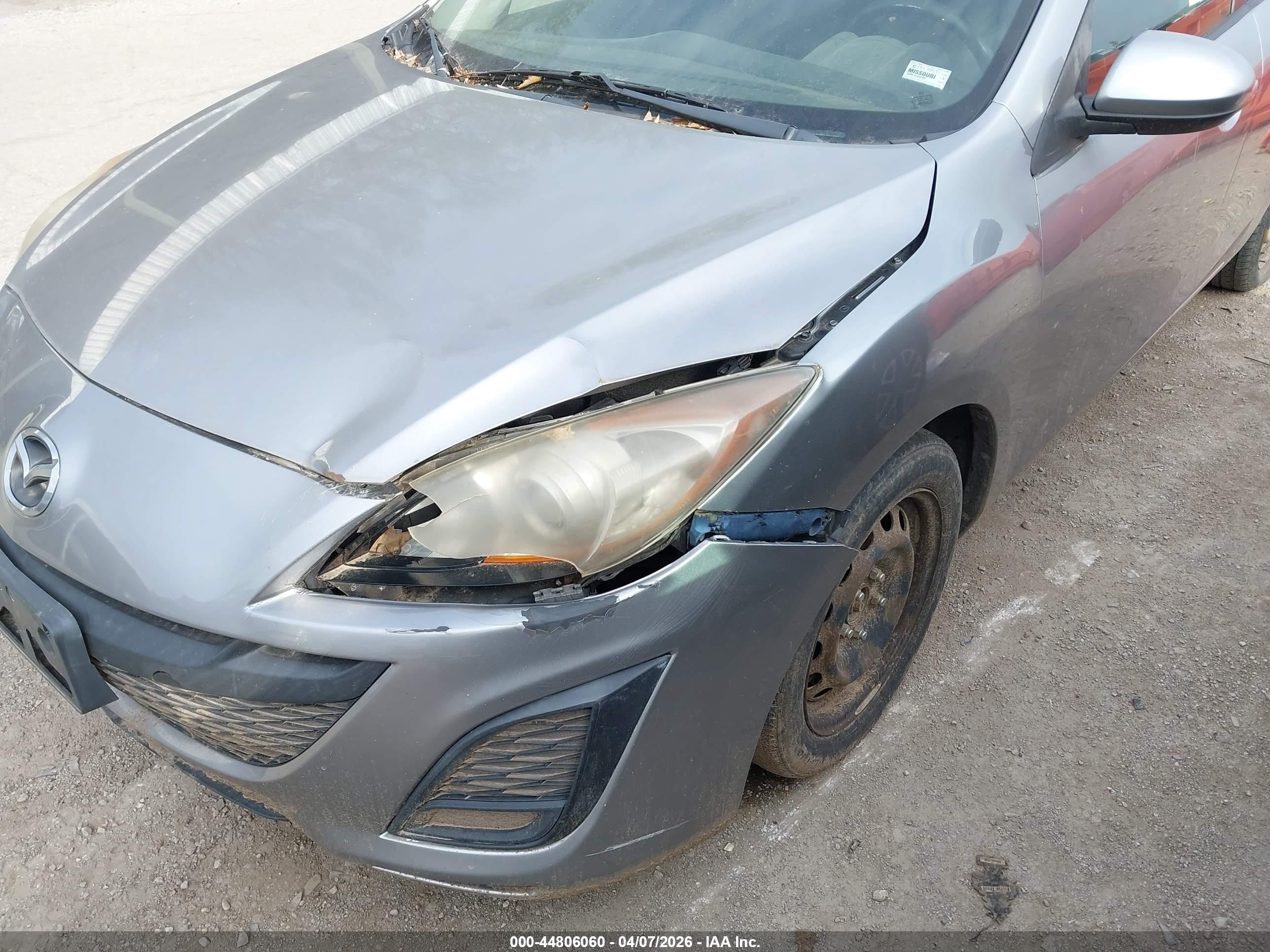 MAZDA MAZDA3 image 6