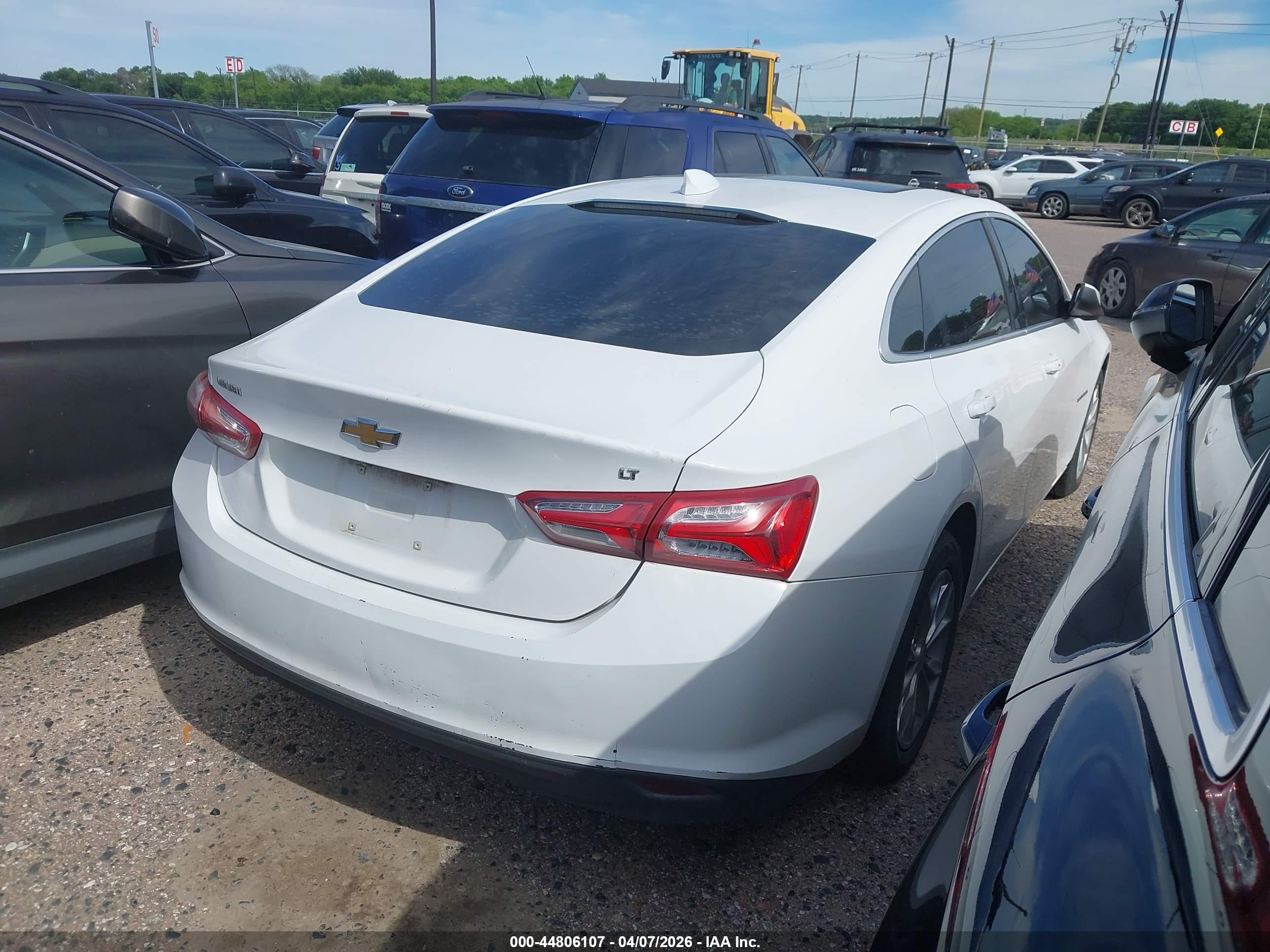 CHEVROLET MALIBU image 4