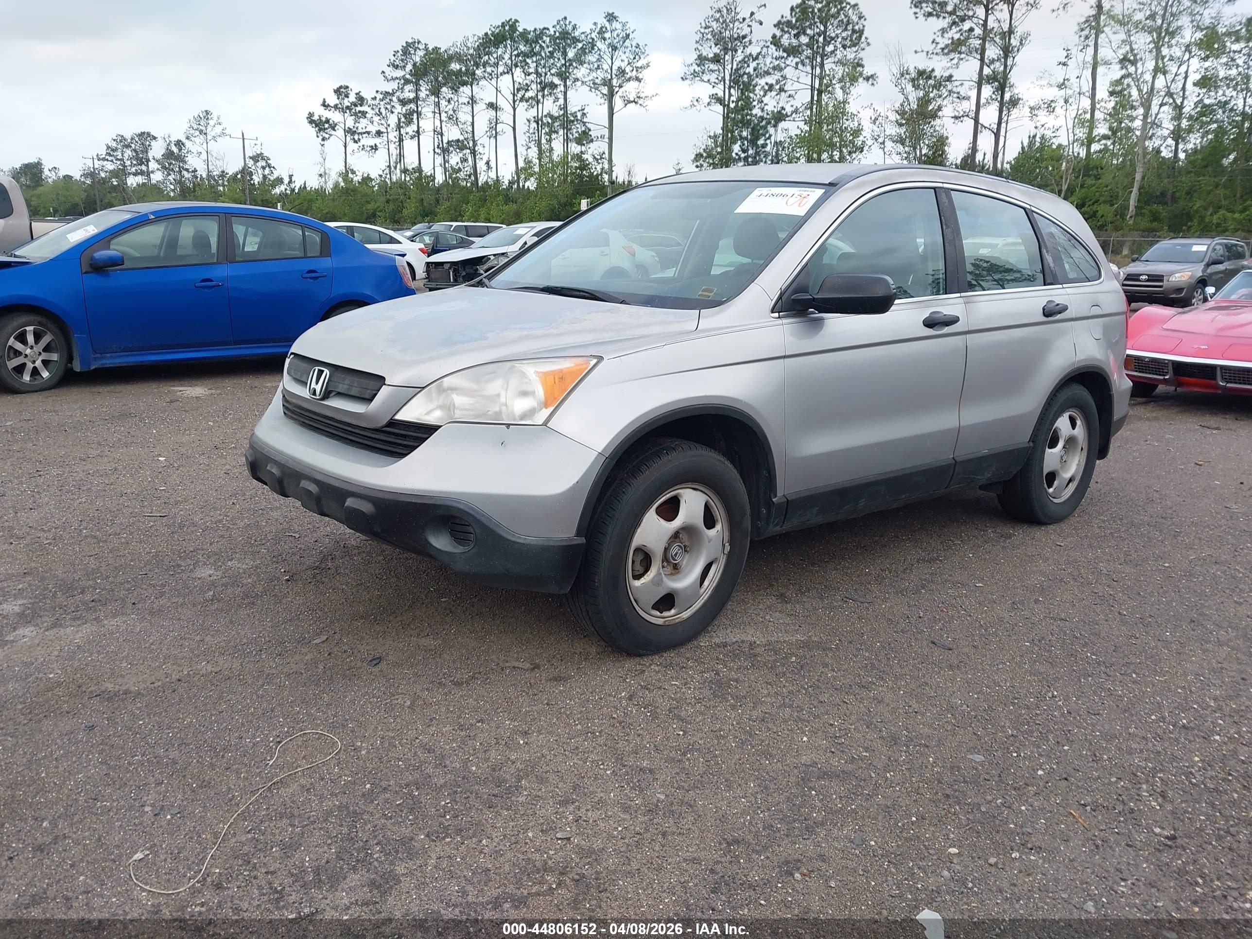 HONDA CR-V image 2