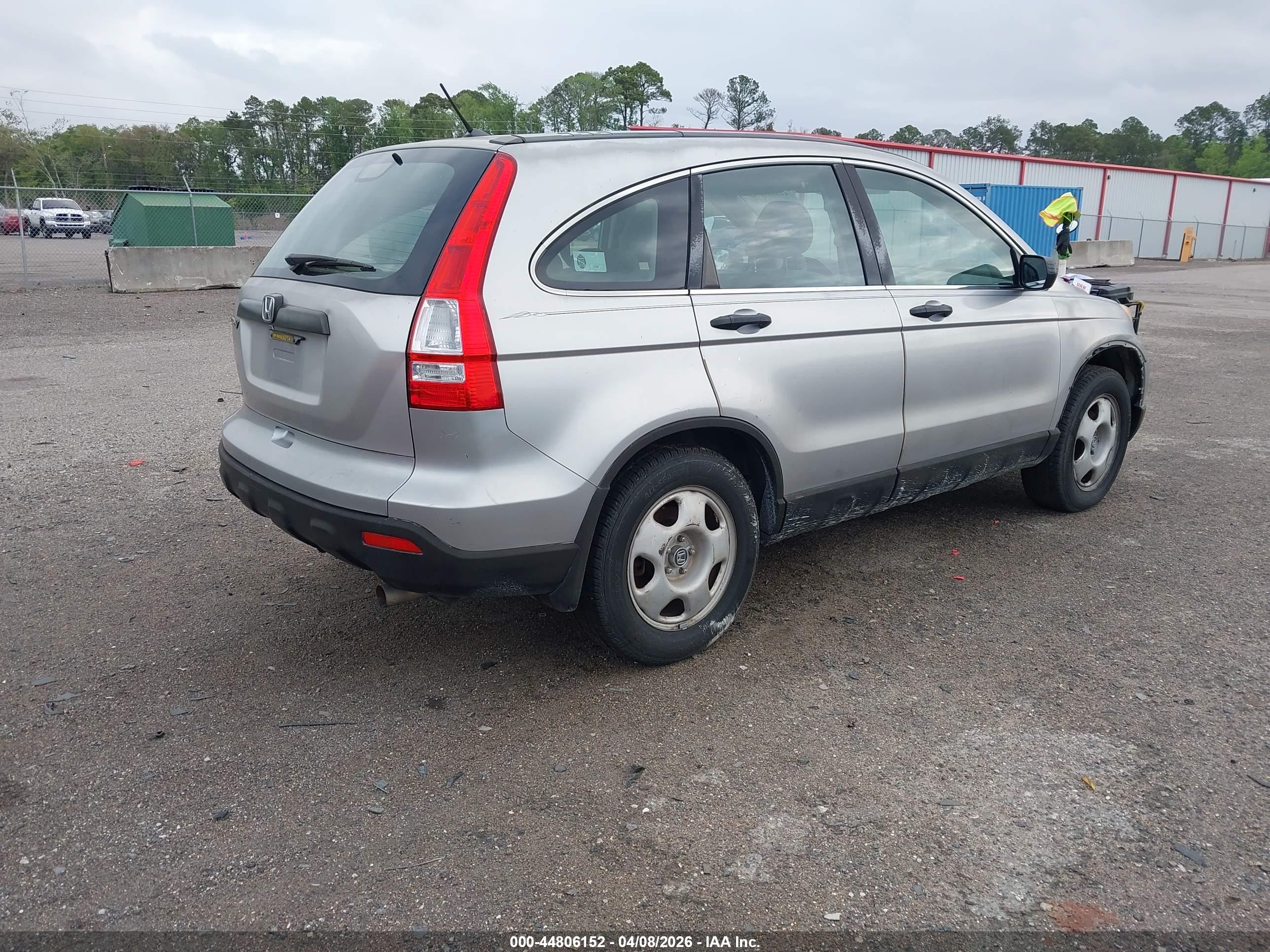 HONDA CR-V image 4