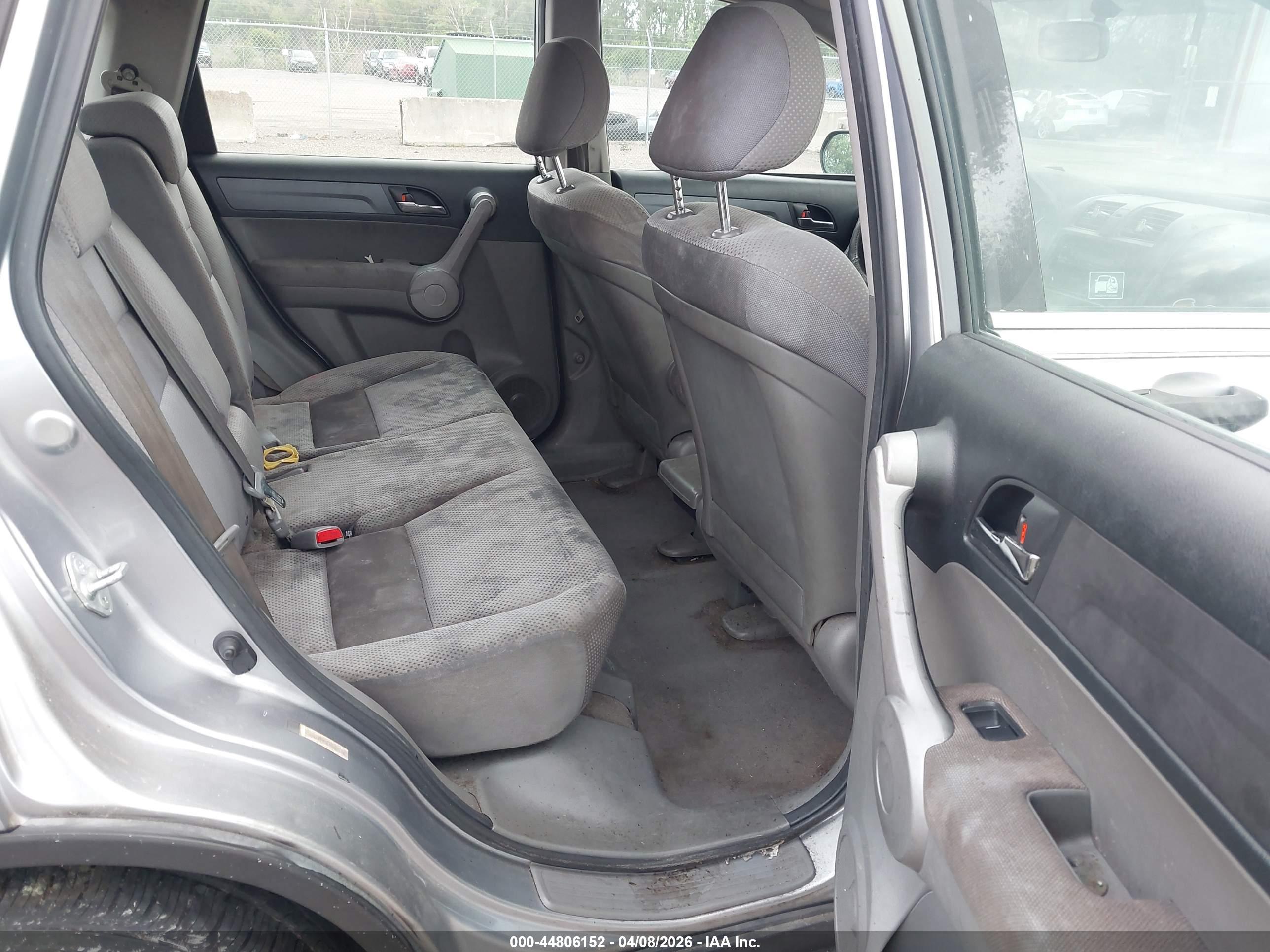 HONDA CR-V image 8