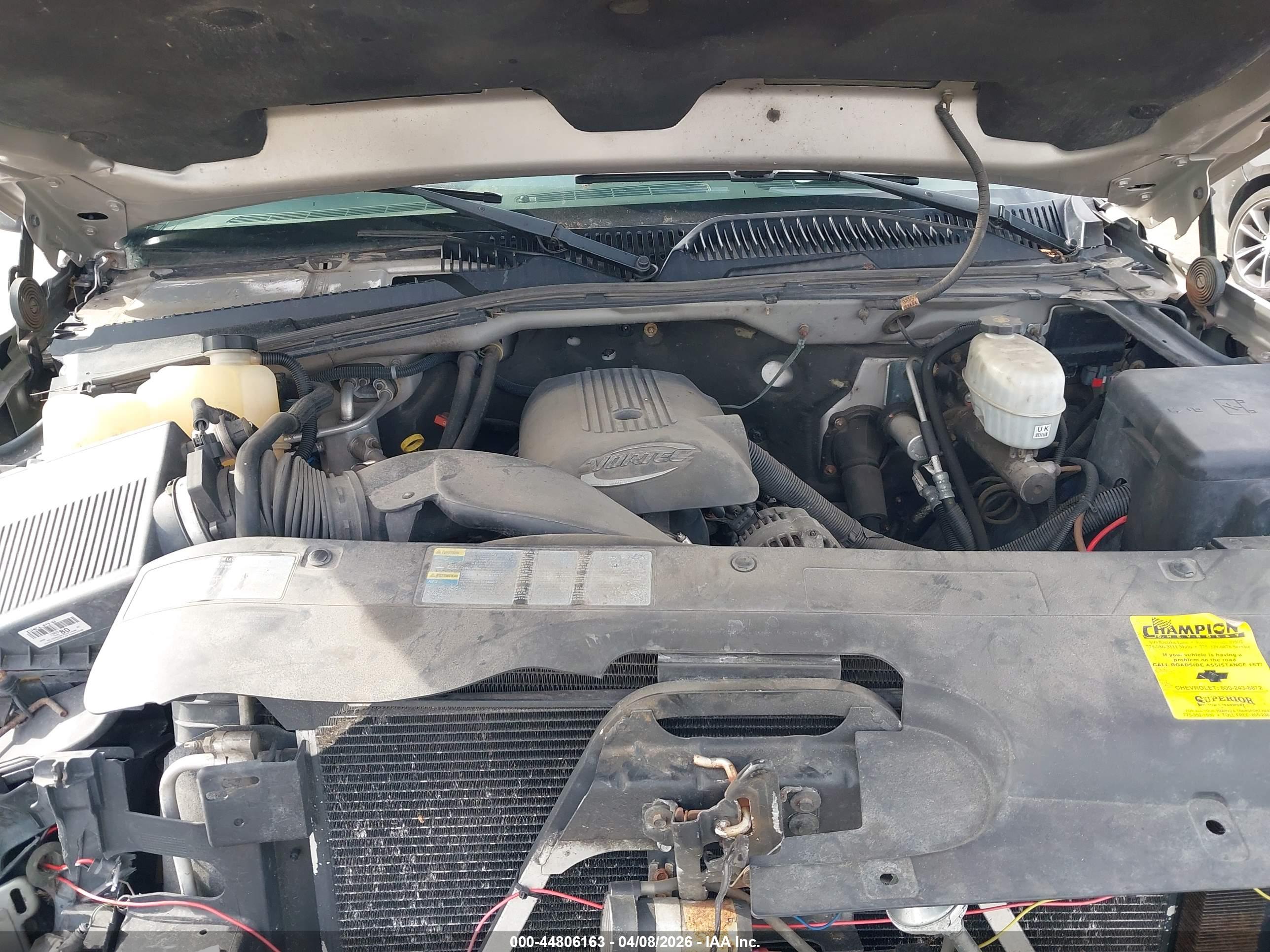 CHEVROLET SILVERADO image 10