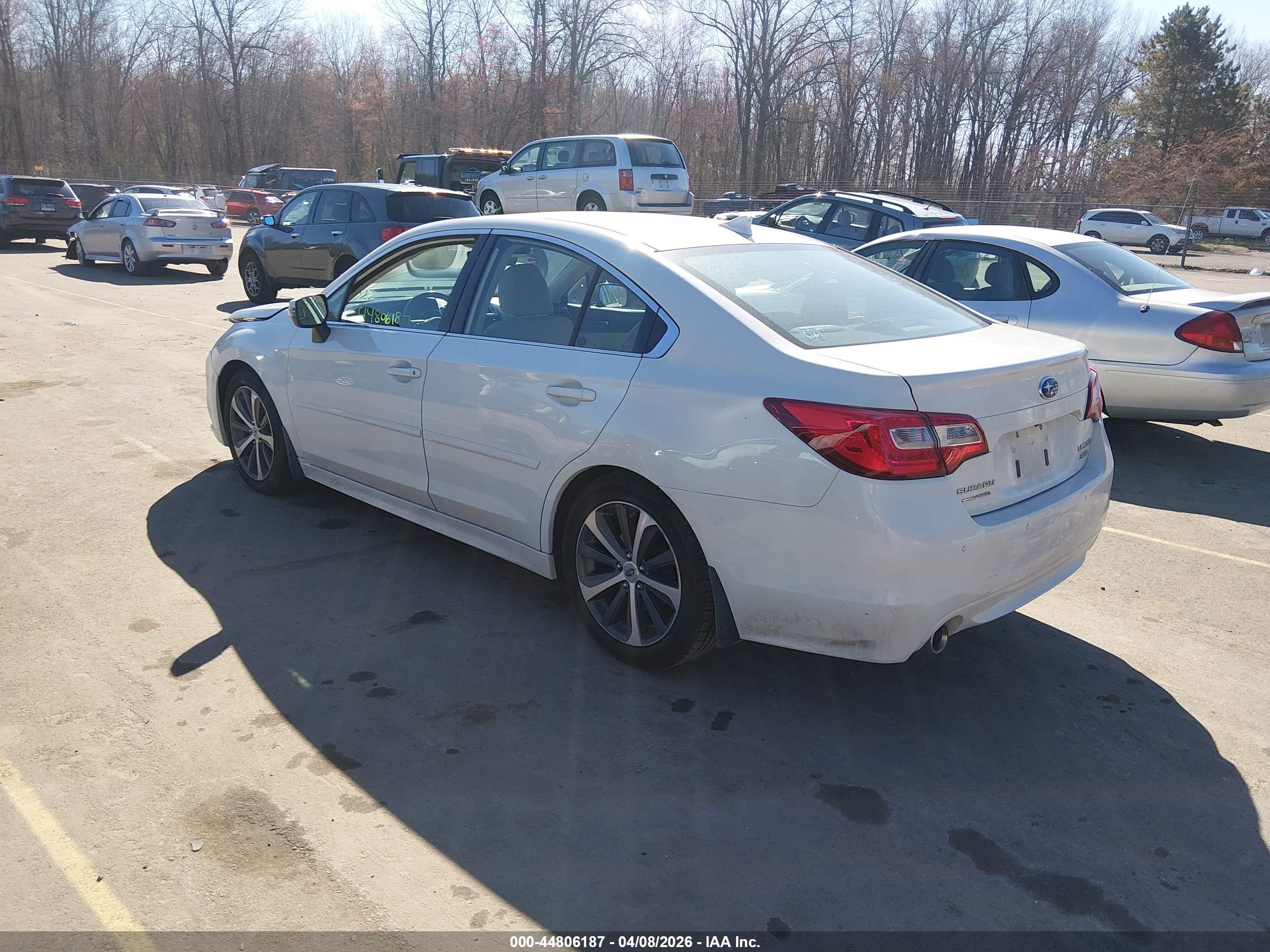 SUBARU LEGACY image 3
