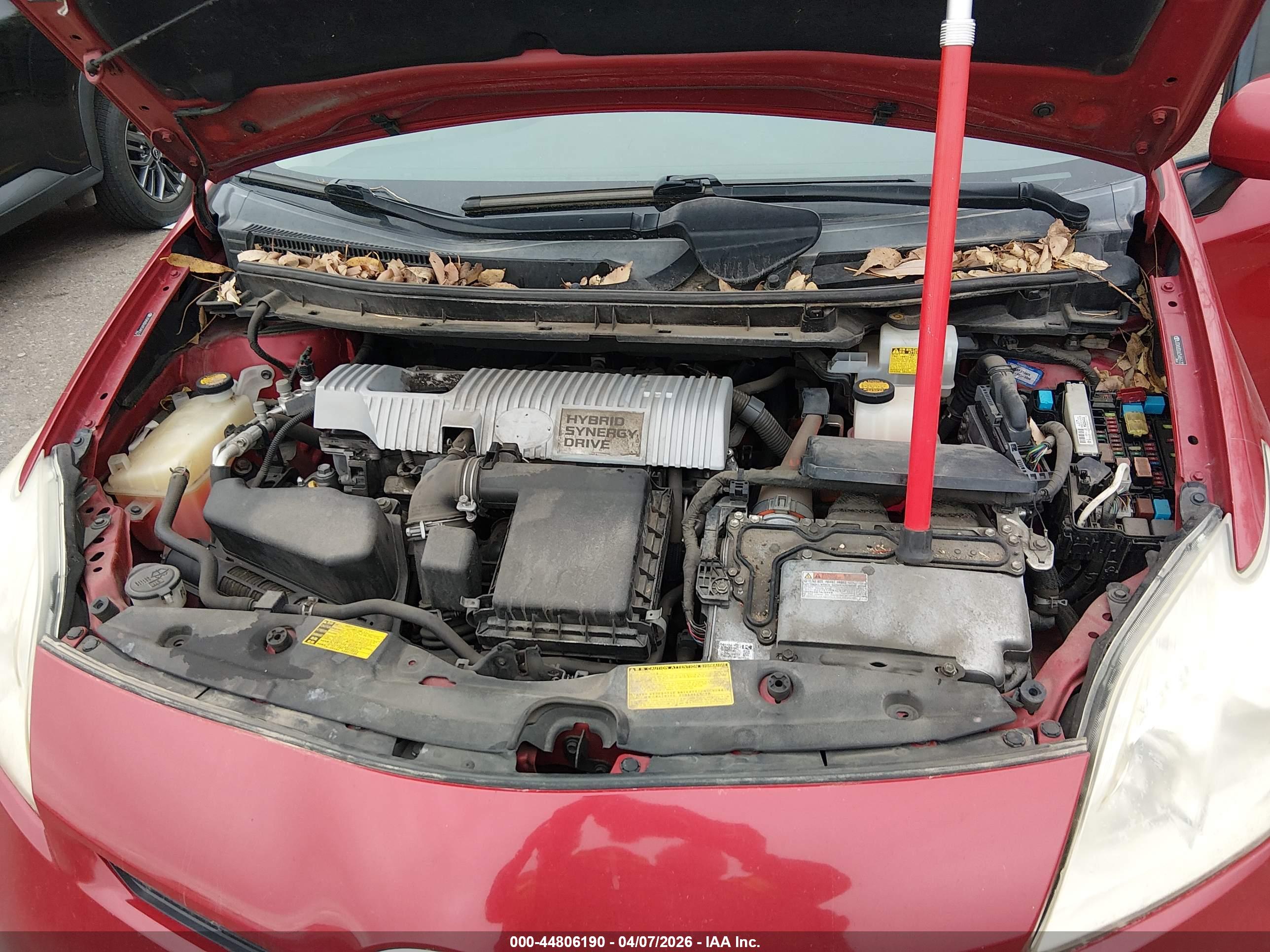 TOYOTA PRIUS image 10