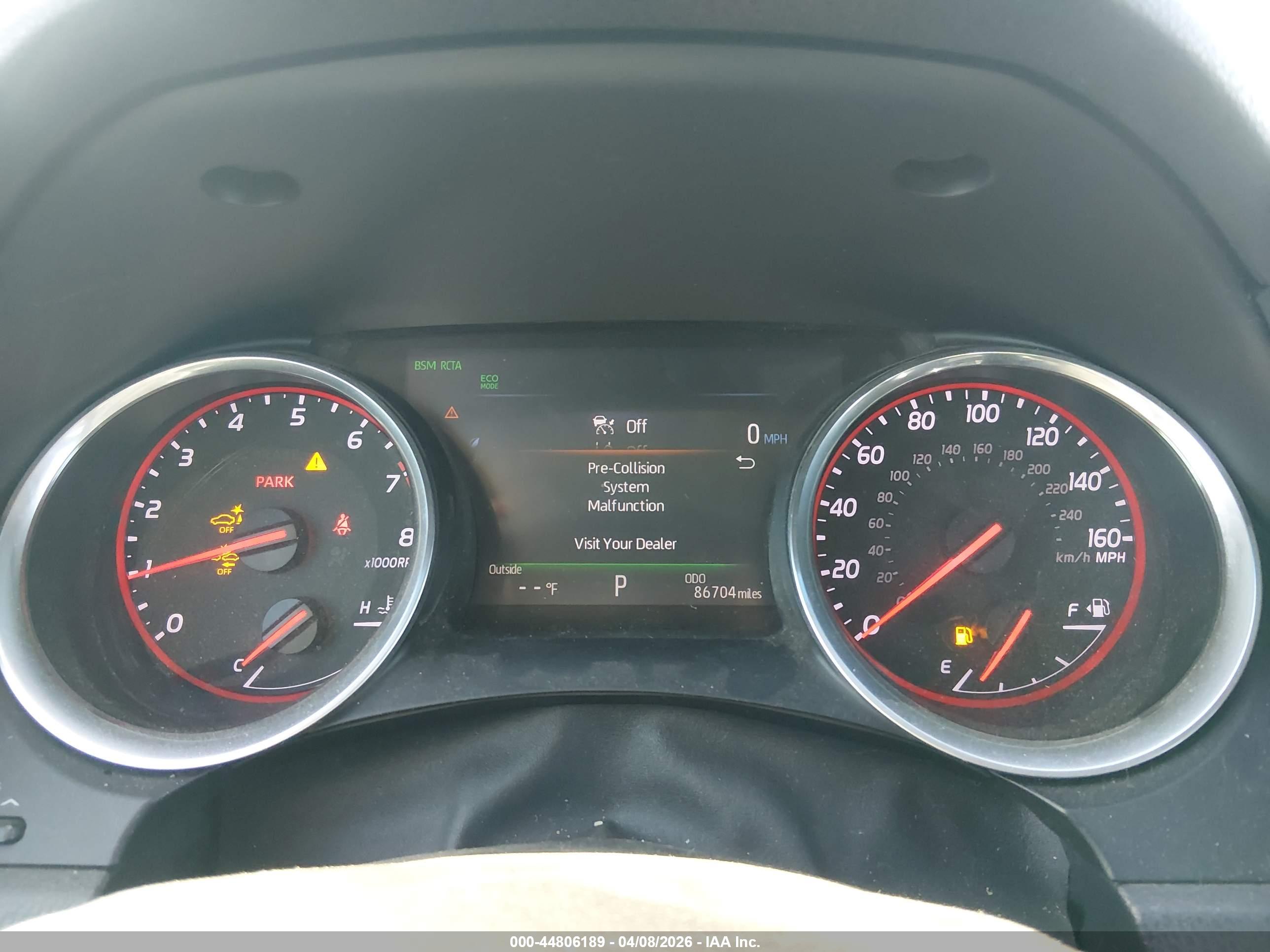 TOYOTA CAMRY image 7