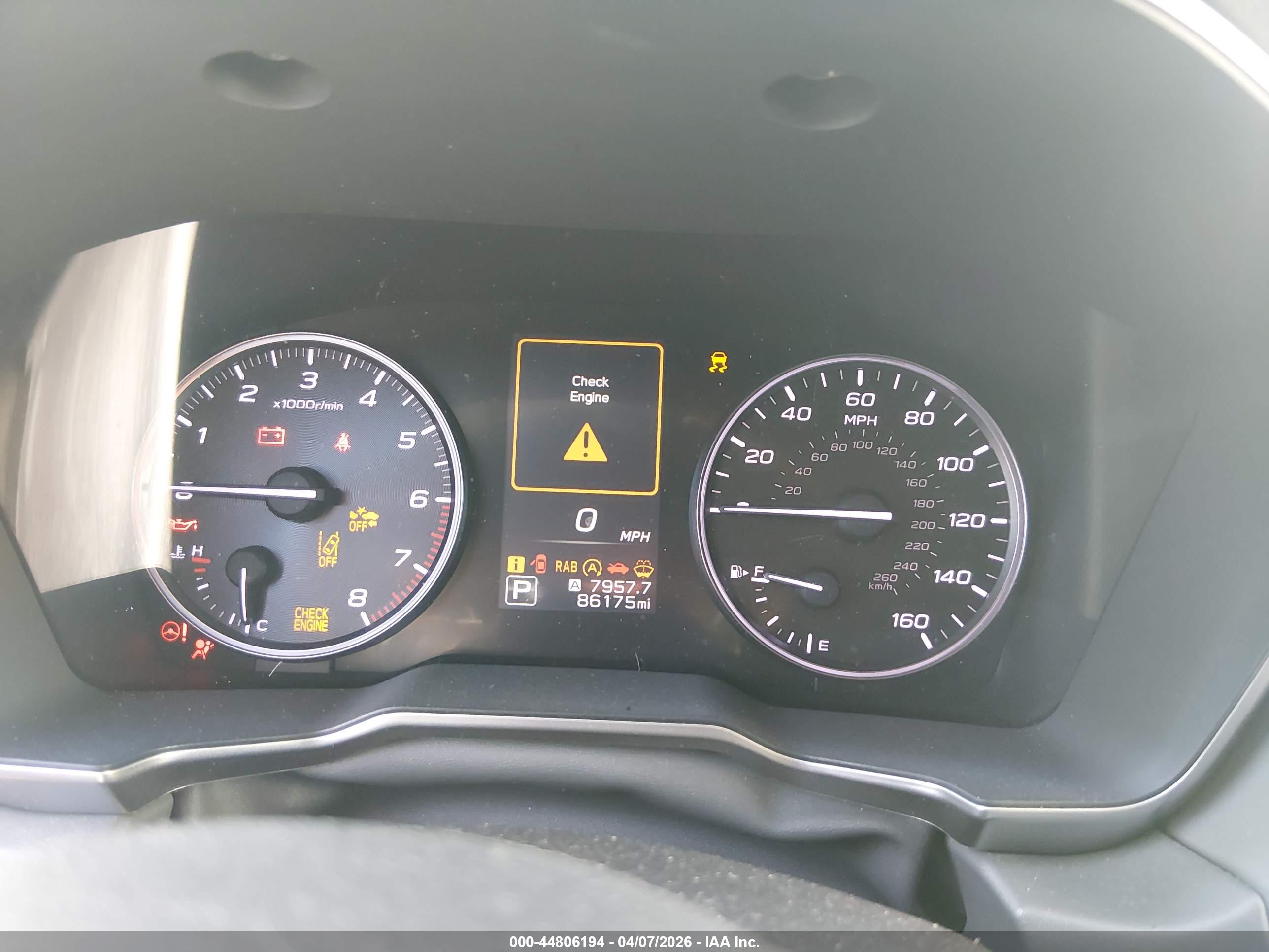 SUBARU OUTBACK image 7