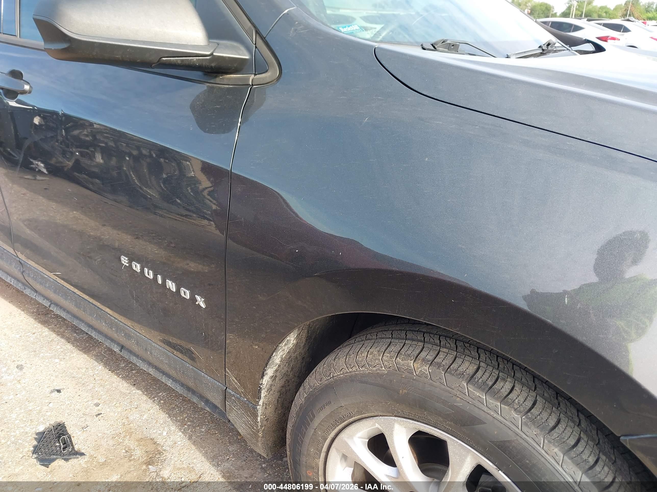 CHEVROLET EQUINOX image 6