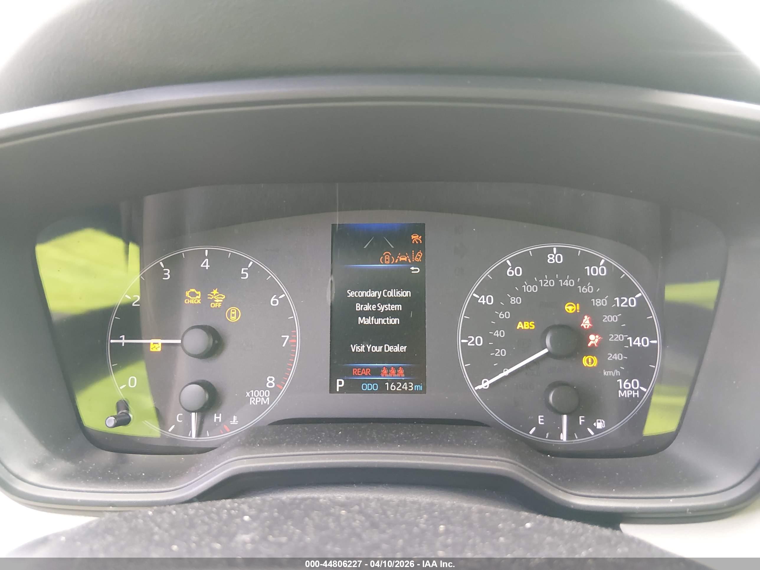TOYOTA COROLLA image 7